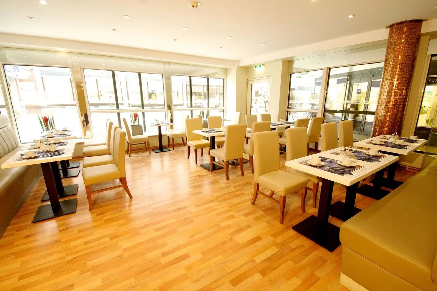 Hotel am Kieler Schloss Kiel by Premiere Classe Restaurant