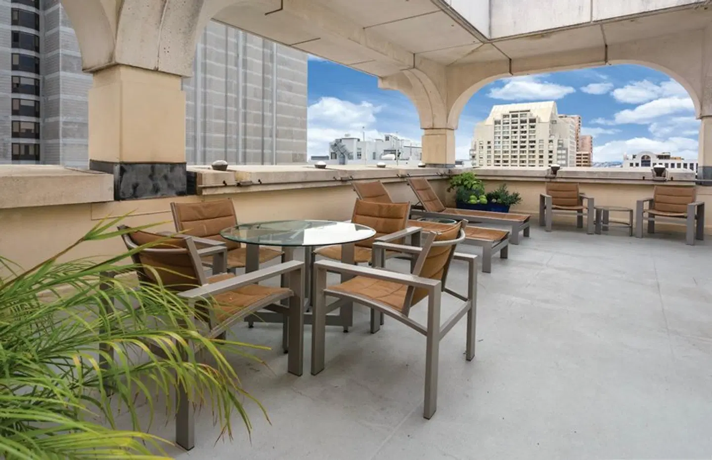 The Donatello Terrasse