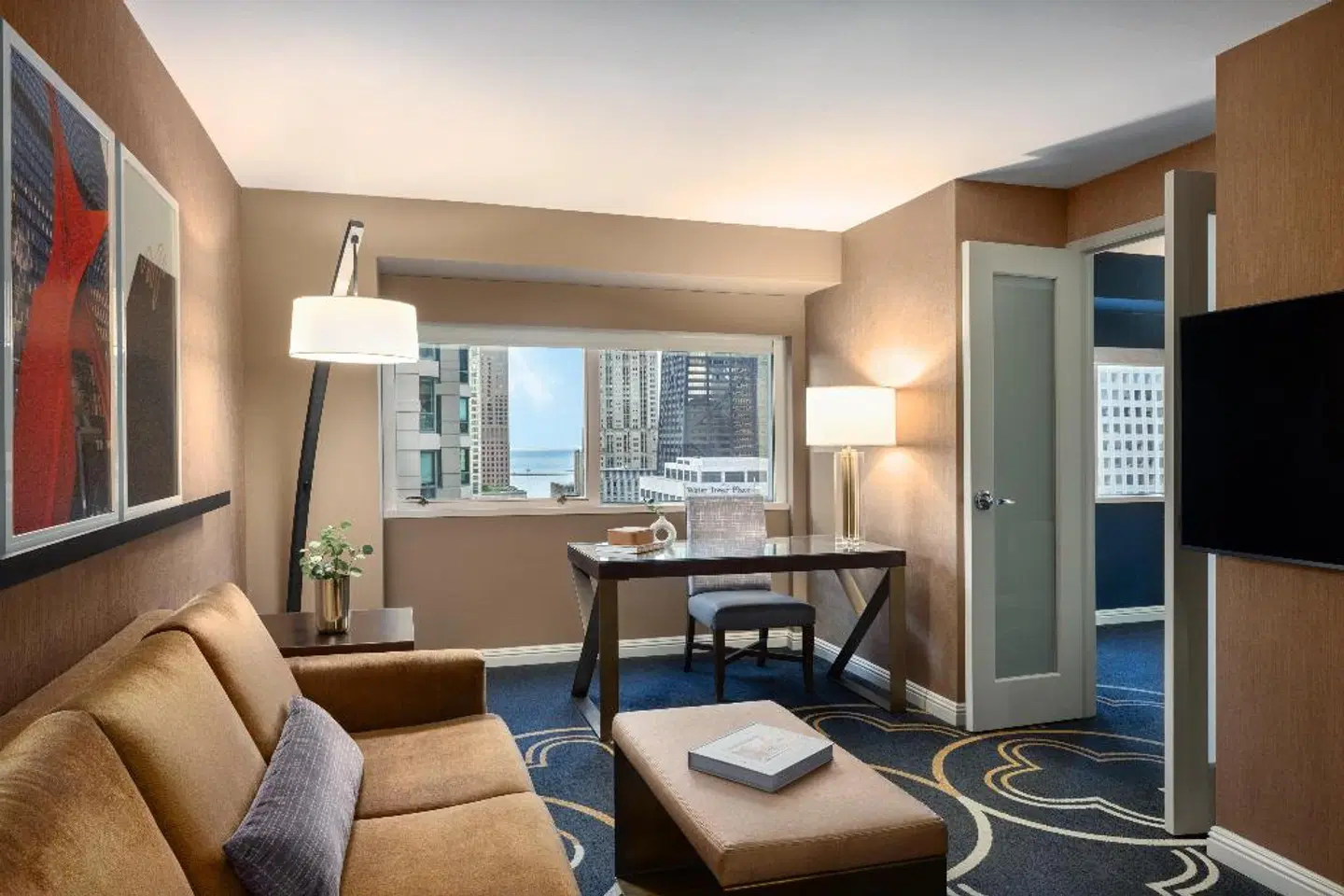 Omni Chicago Hotel ROOM_EXAMPLE