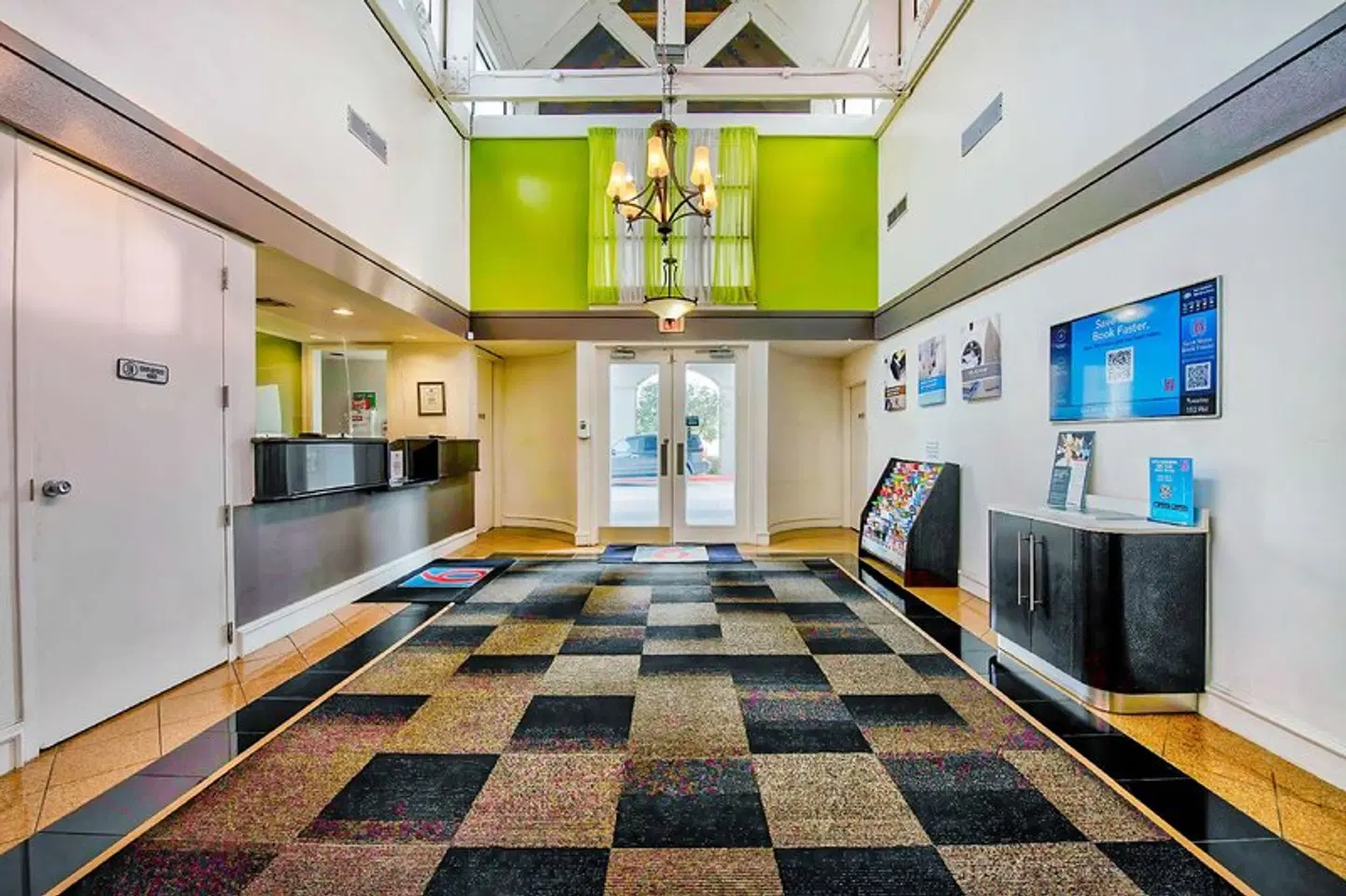 Studio 6 San Antonio, TX - Airport LOUNGE_LOBBY
