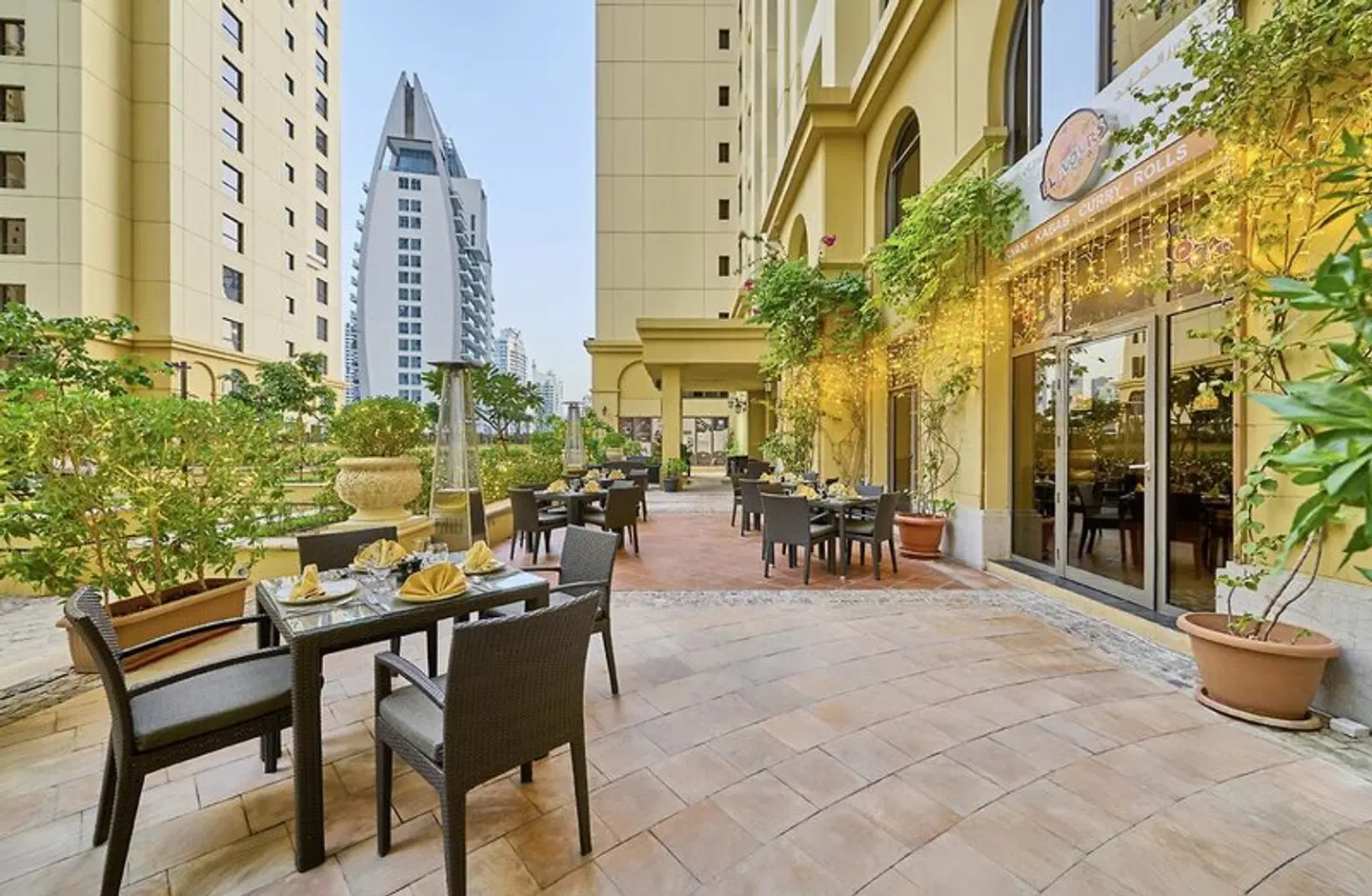Ramada Hotel & Suites by Wyndham Dubai JBR Terrasse
