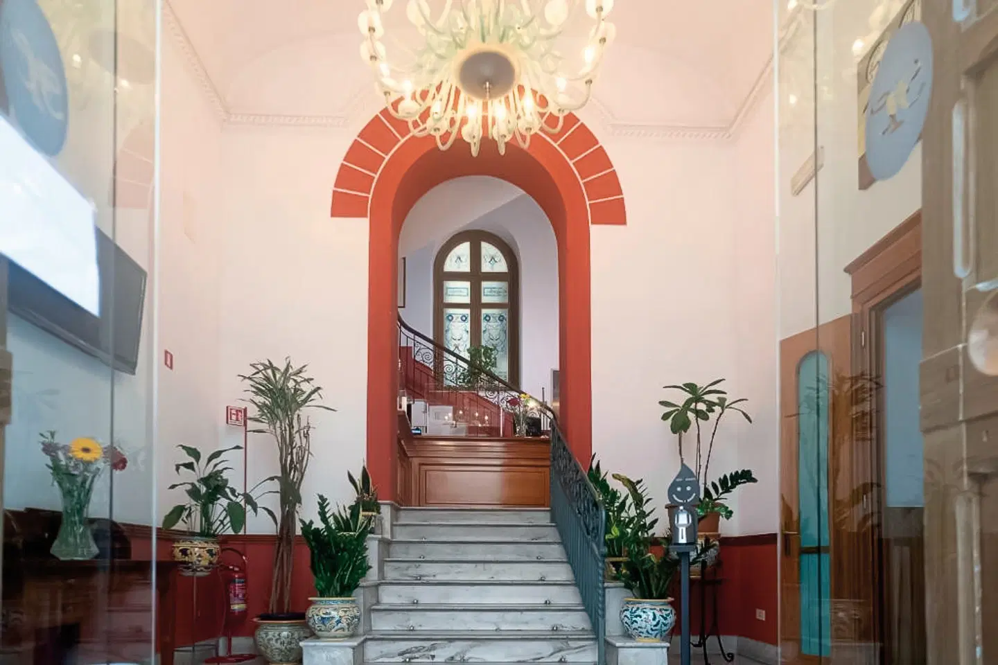 Tonic LOUNGE_LOBBY