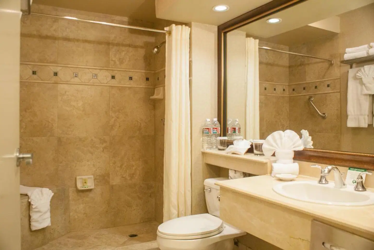 Indian Wells Resort Hotel Badezimmer