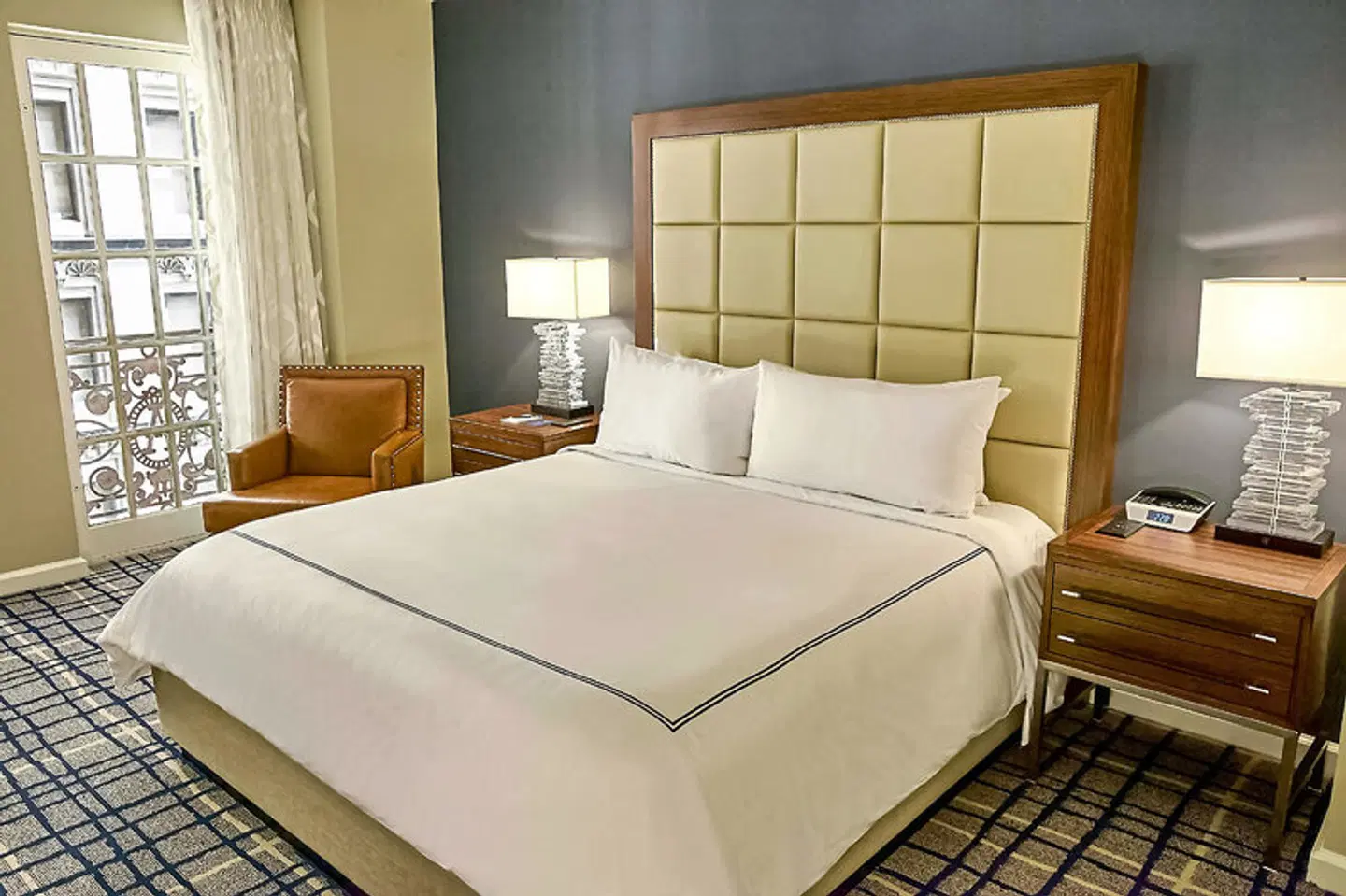 The Adolphus, Autograph Collection ROOM_EXAMPLE