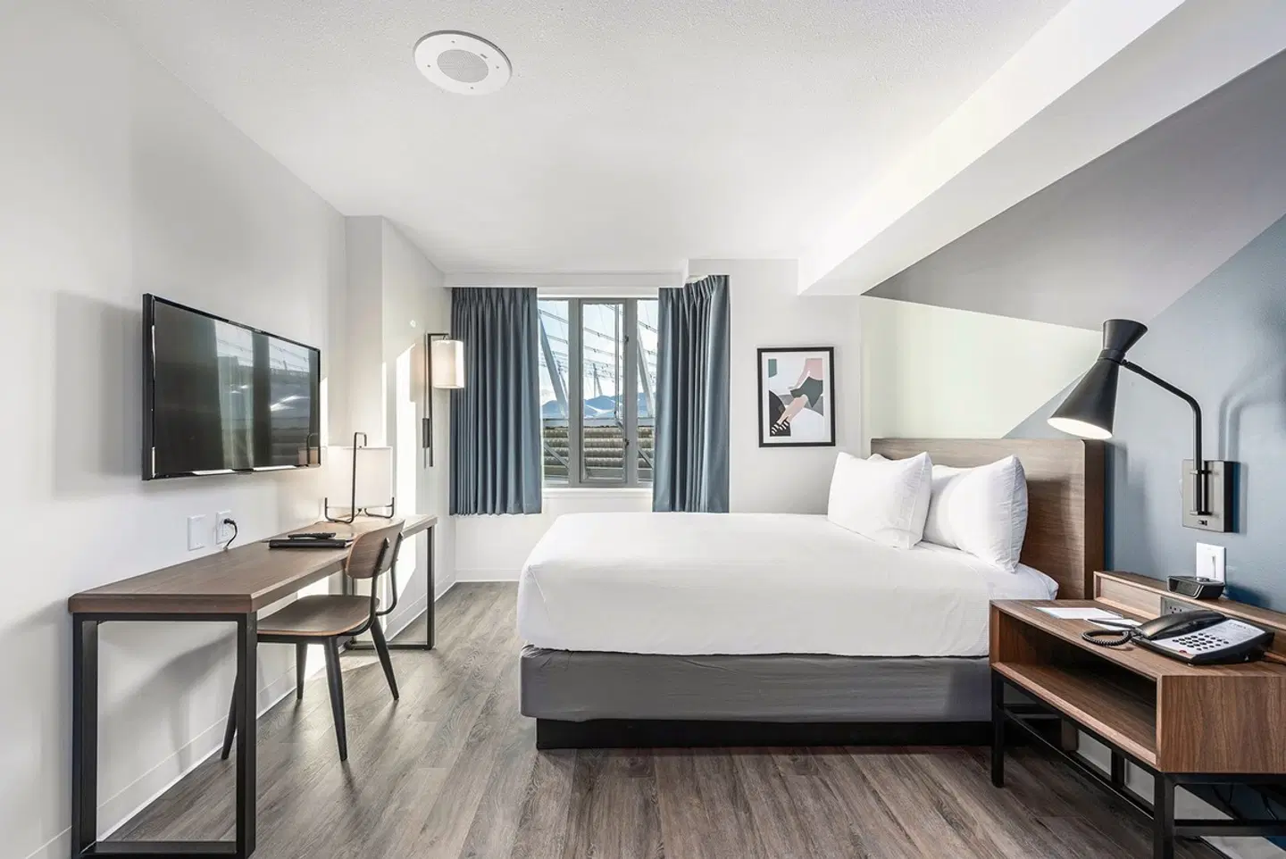YWCA Hotel Vancouver ROOM_EXAMPLE