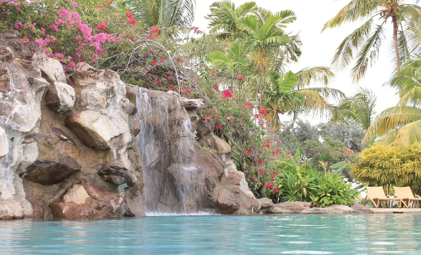 Radisson Grenada Beach Resort OUTDOOR_POOL