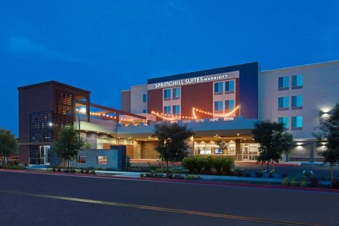 SpringHill Suites by Marriott Huntington Beach Orange County EXTERIOR