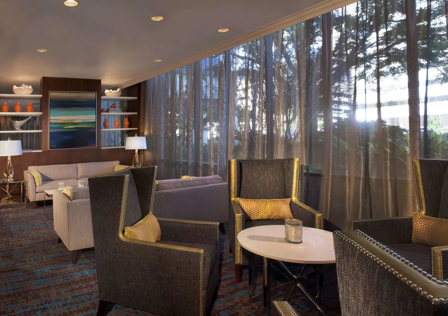 Hilton St. Petersburg Bayfront Bar