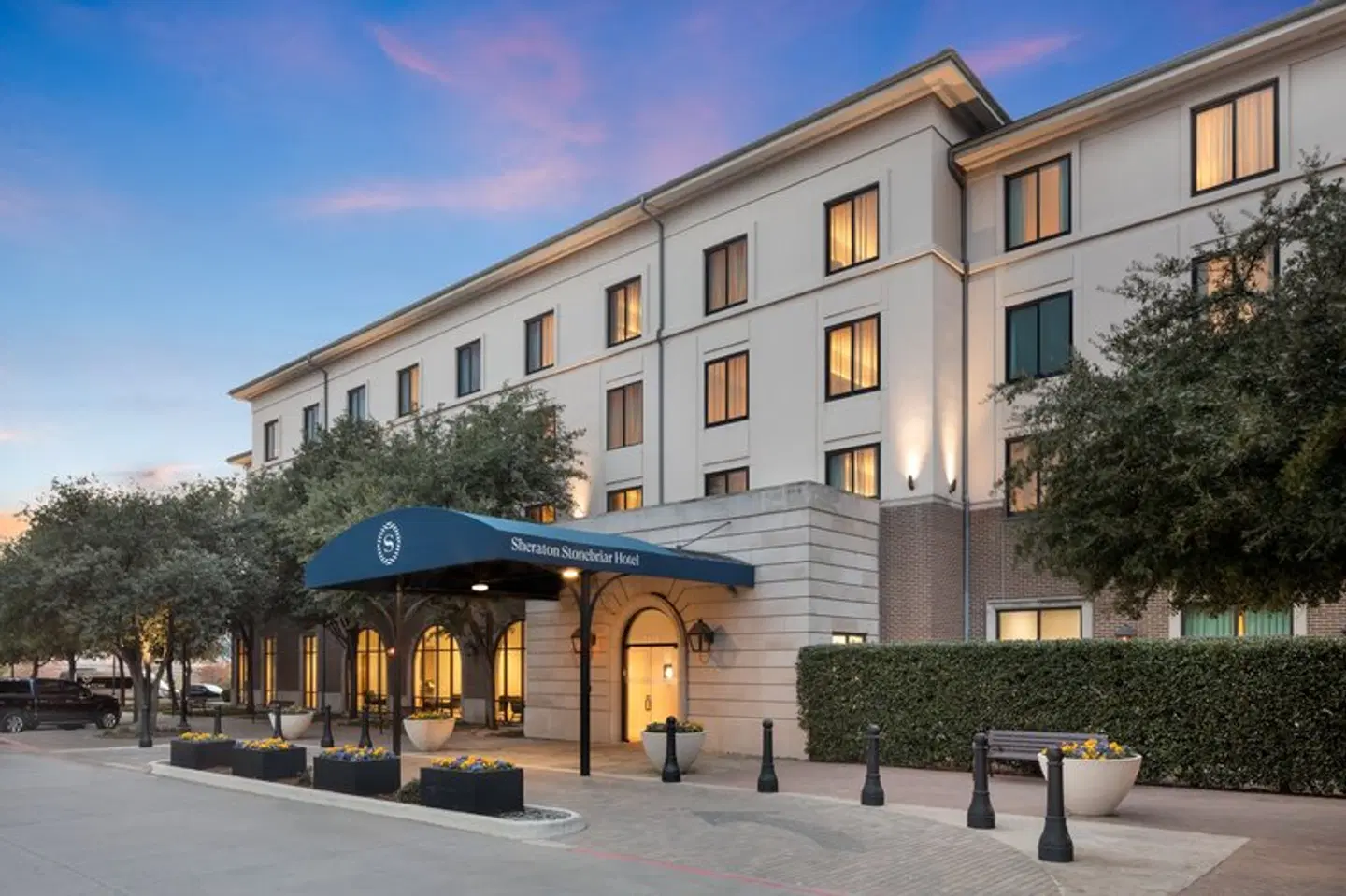Sheraton Stonebriar EXTERIOR