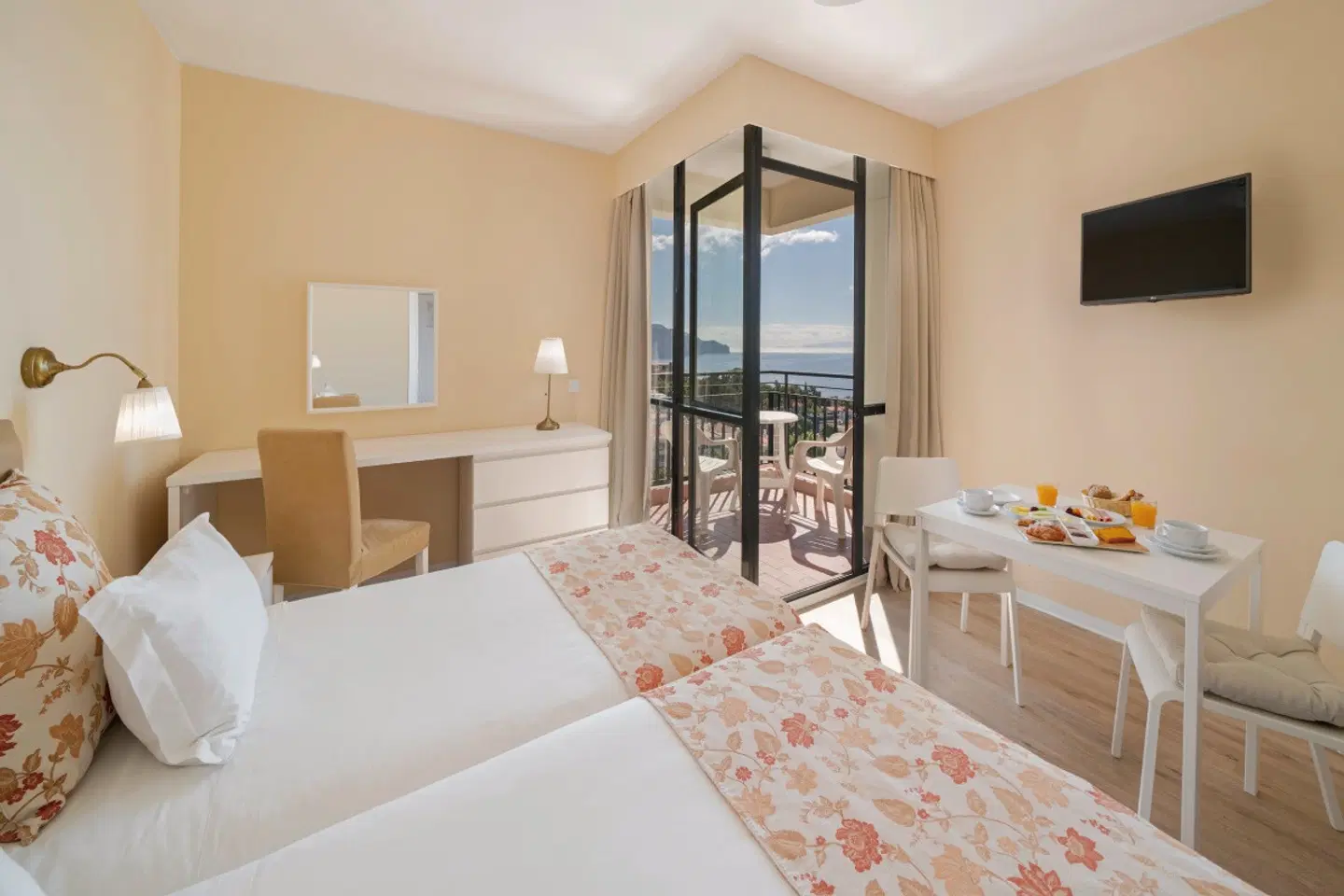 Dorisol Mimosa ROOM_EXAMPLE