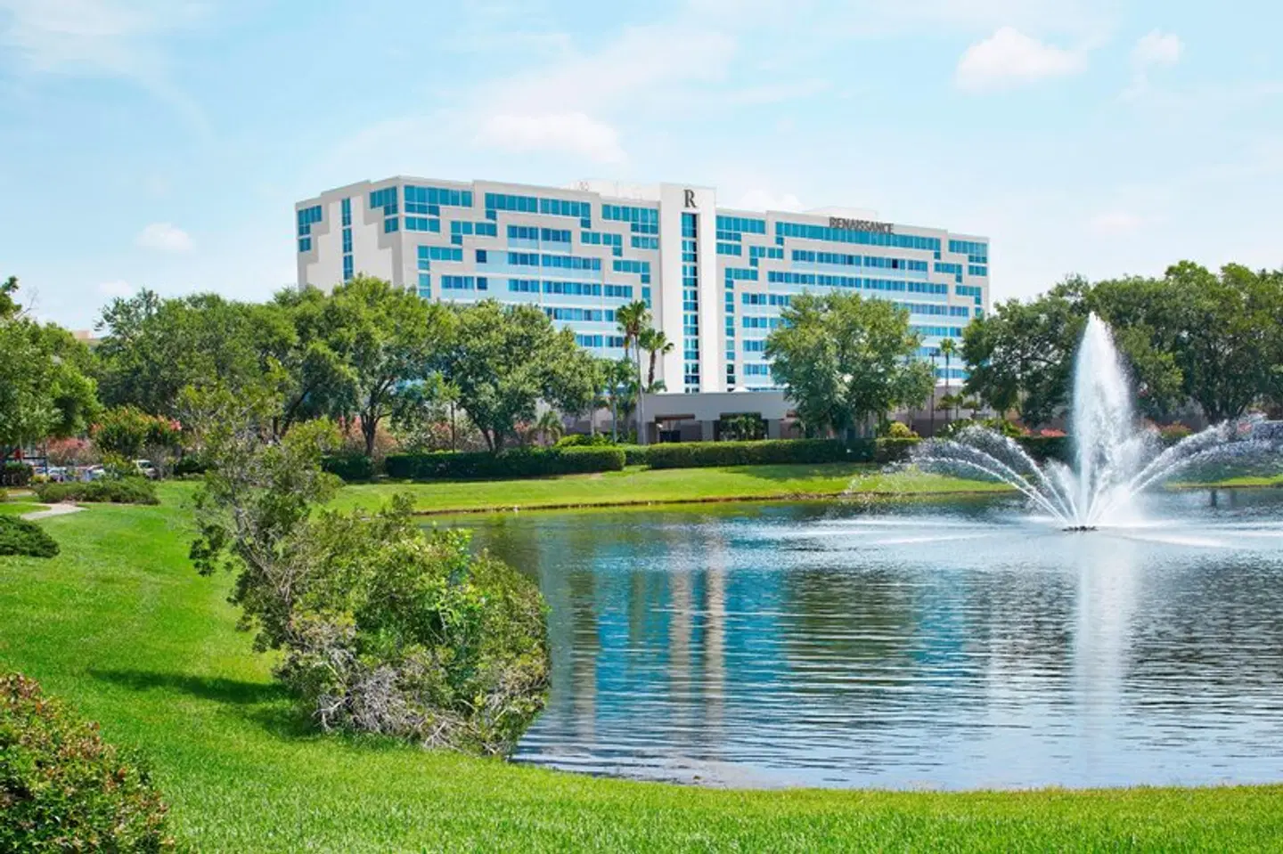 Renaissance Orlando Airport Hotel EXTERIOR