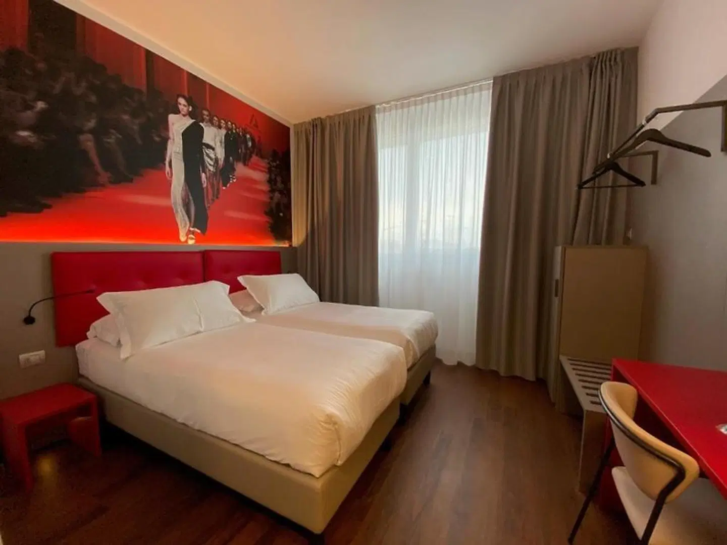 Amedia Milan ROOM_EXAMPLE