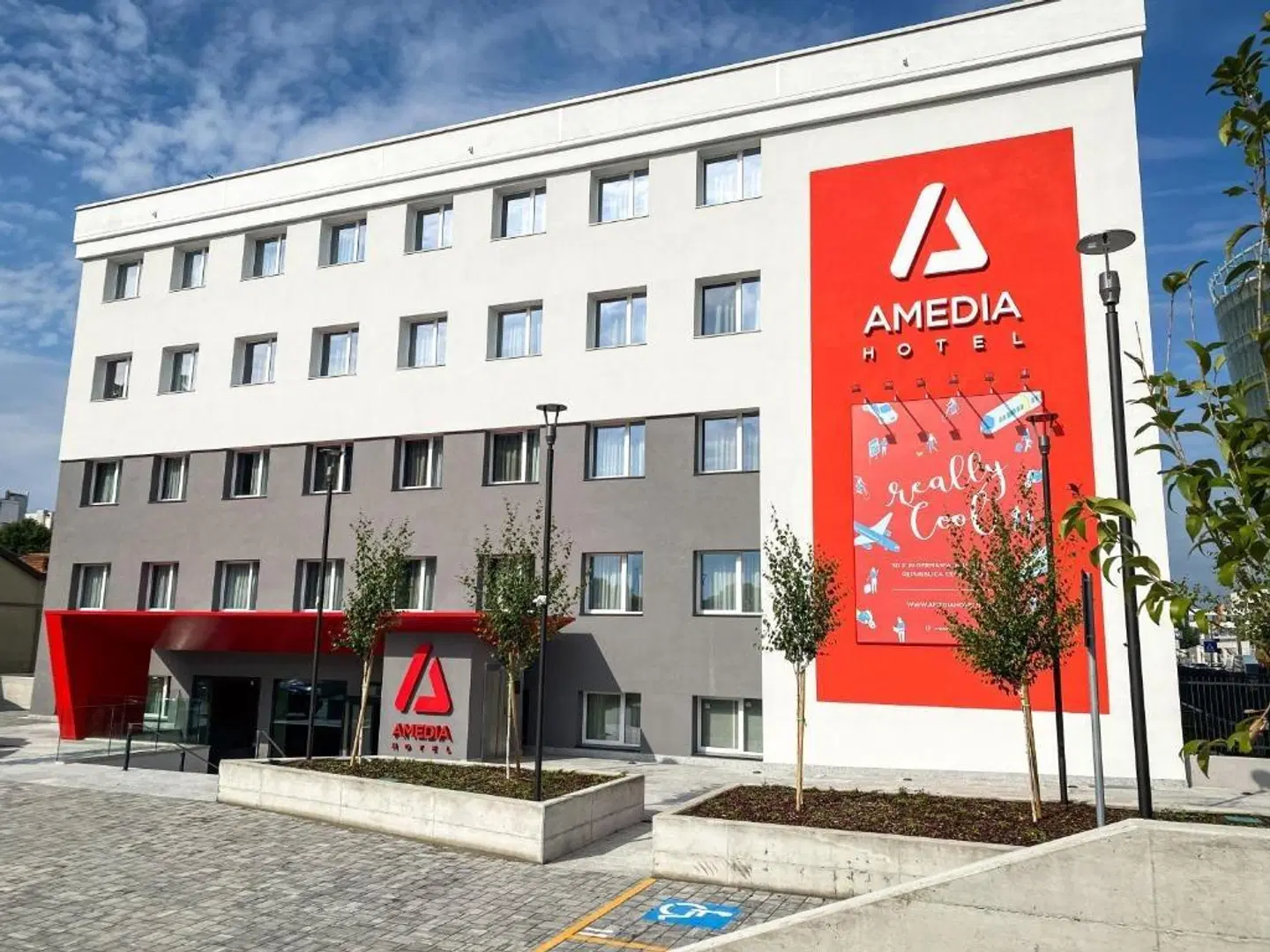 Amedia Milan EXTERIOR