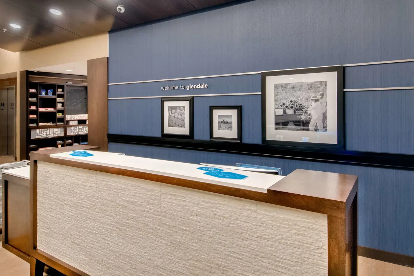 Hampton Inn & Suites Los Angeles - Glendale LOUNGE_LOBBY