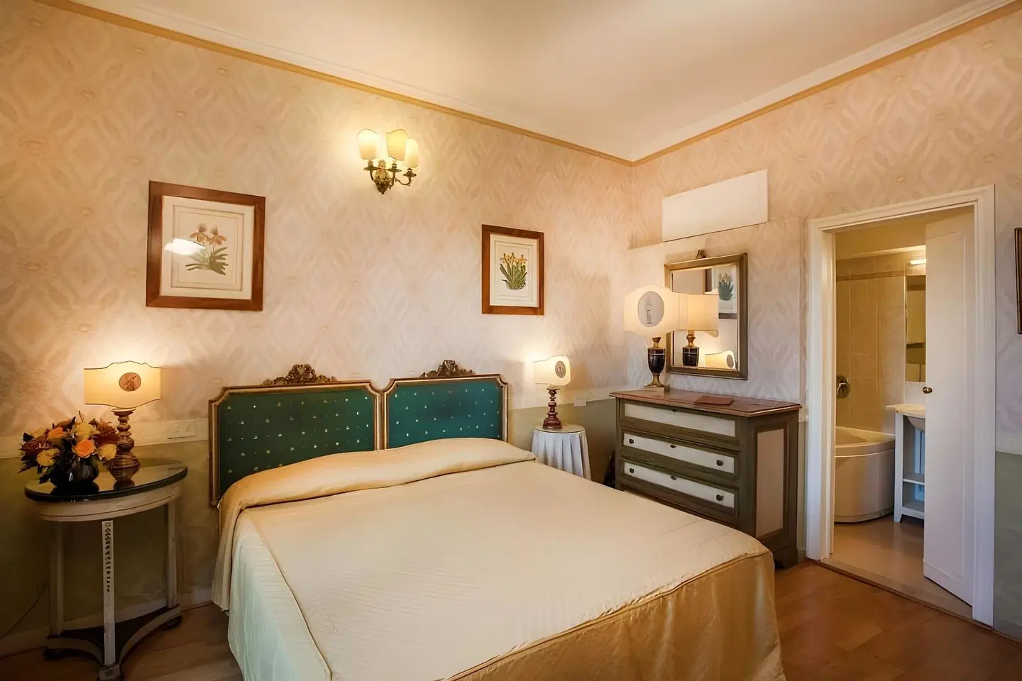 Hermitage ROOM_EXAMPLE