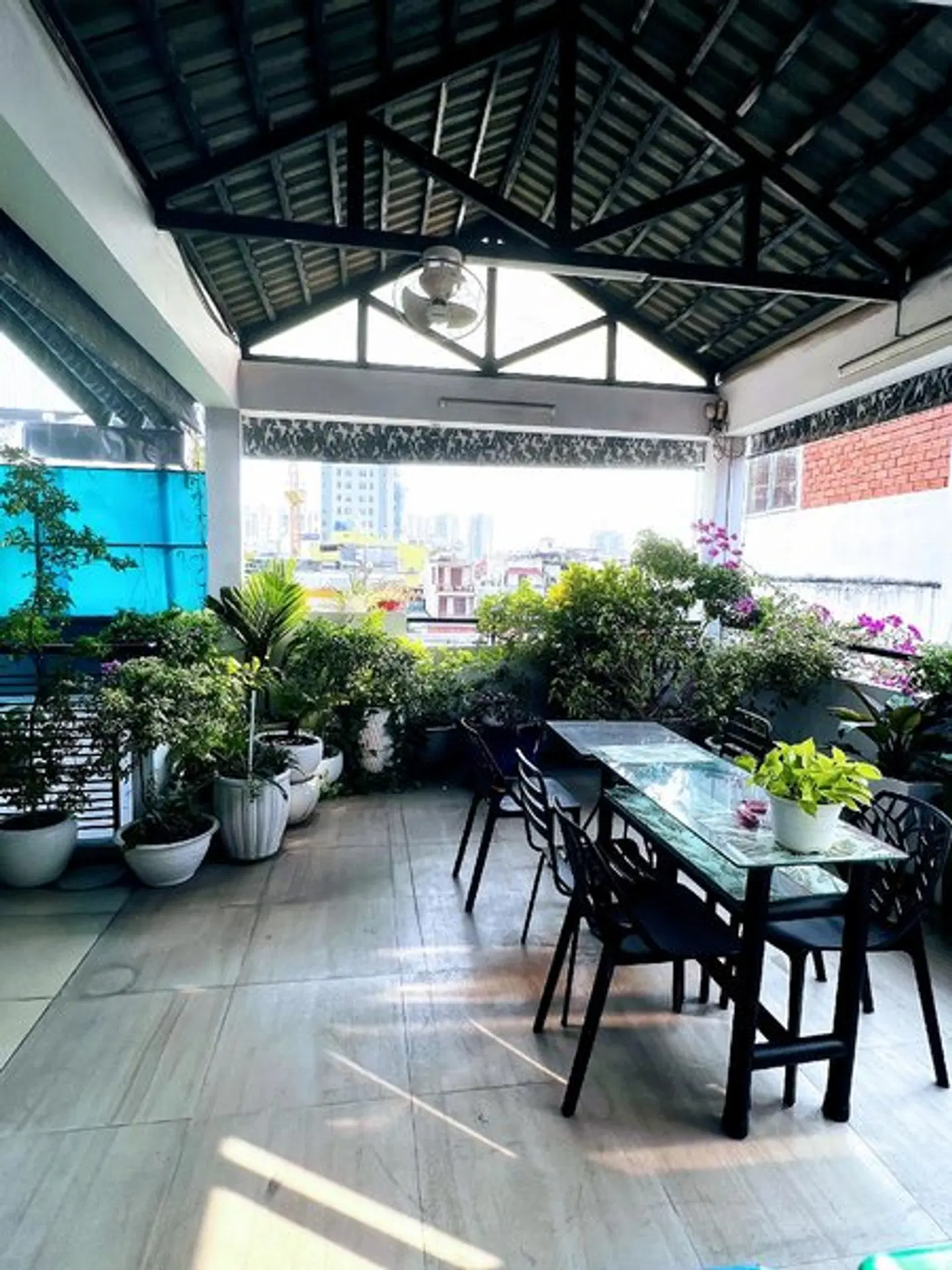 HT Apartment Restaurant