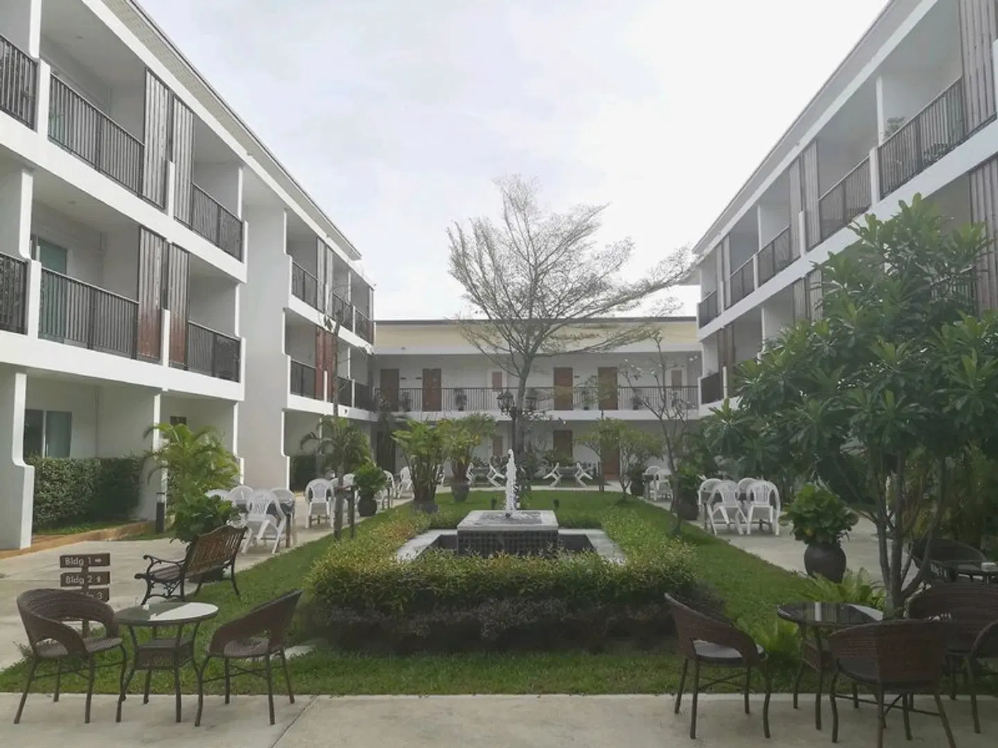 Crystal Lamai Hotel EXTERIOR