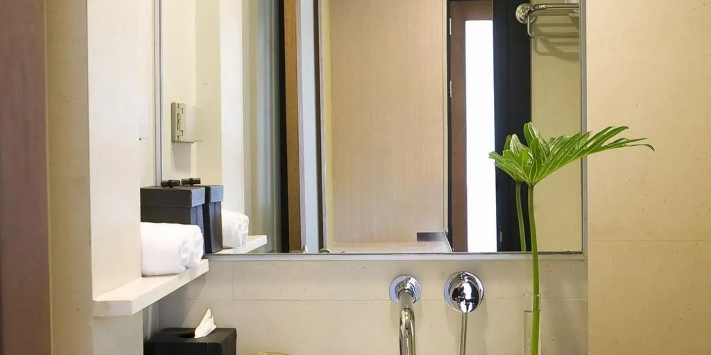 U Inchantree Kanchanaburi Badezimmer