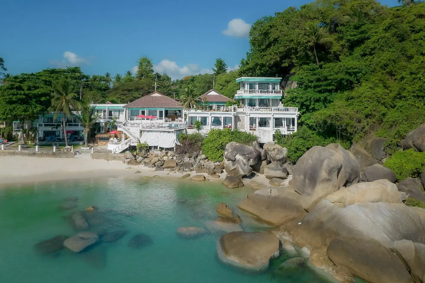 Crystal Bay Beach Resort EXTERIOR
