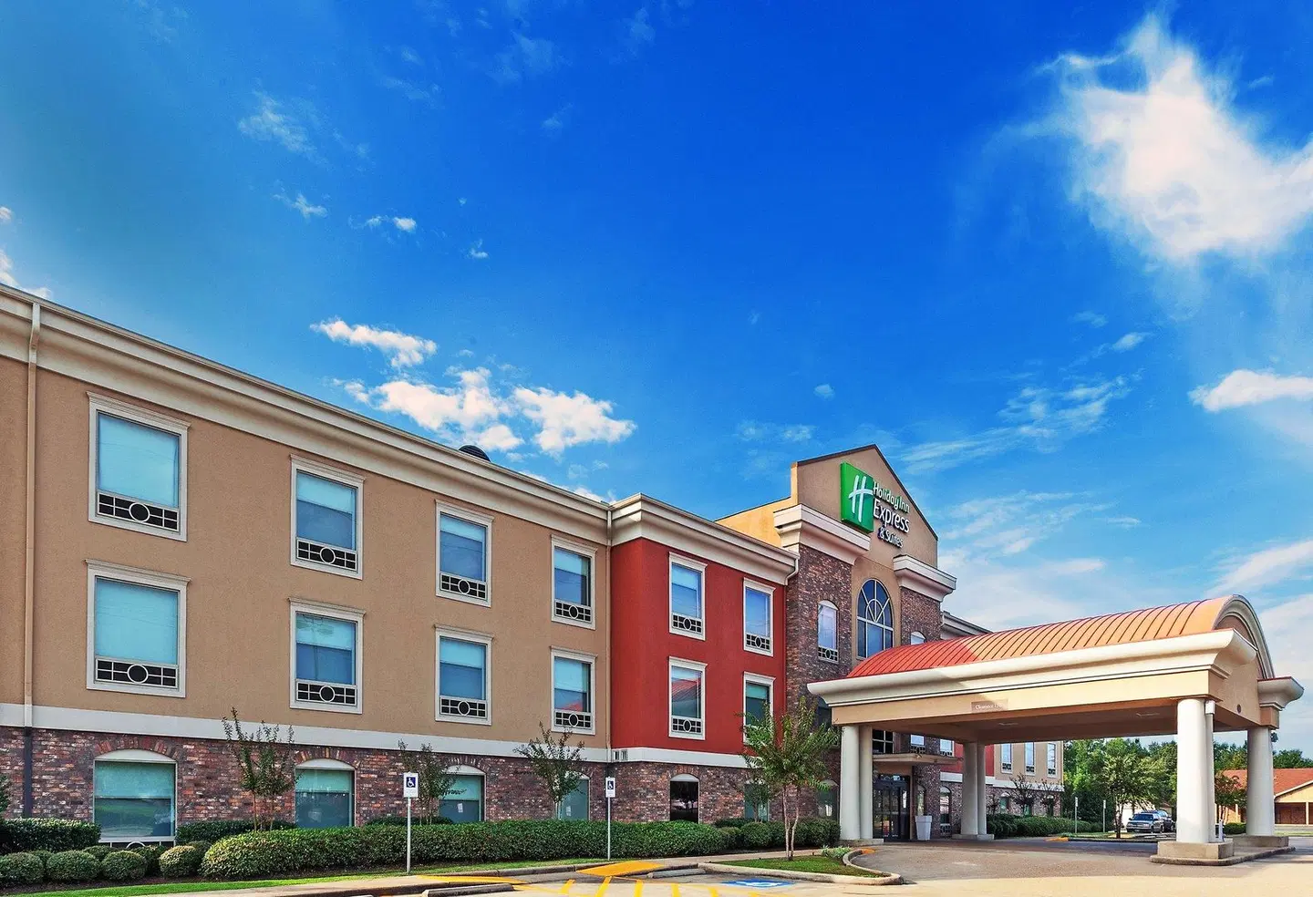Holiday Inn Express & Suites Jasper by IHG EXTERIOR