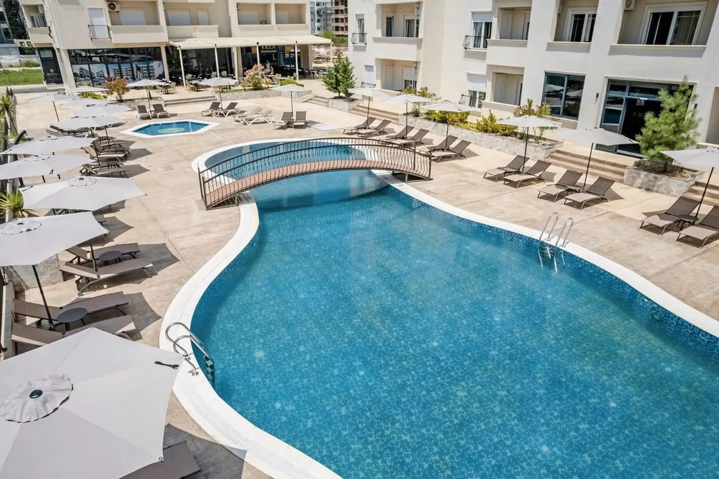 Hotel Olea OUTDOOR_POOL