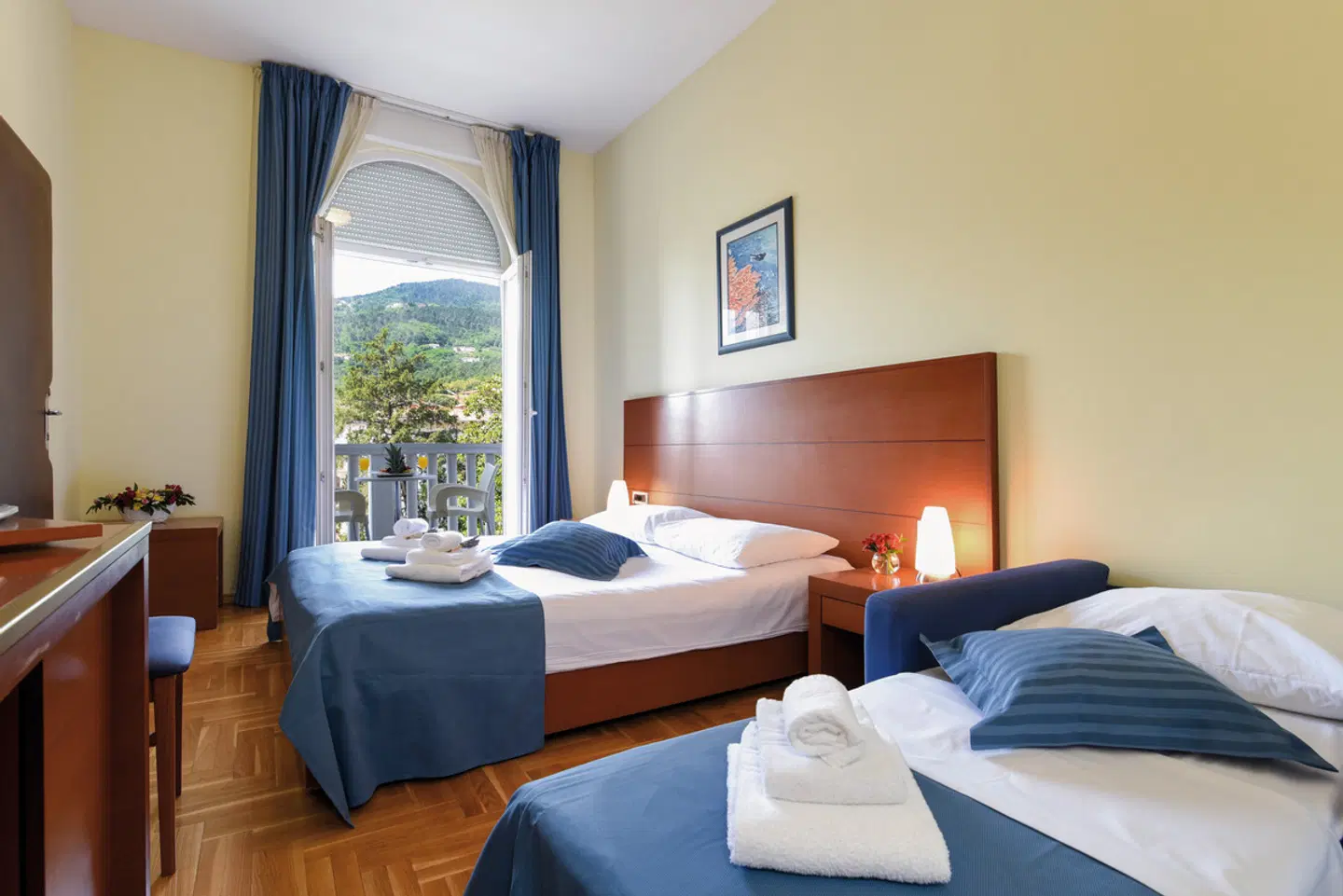 Park ROOM_EXAMPLE