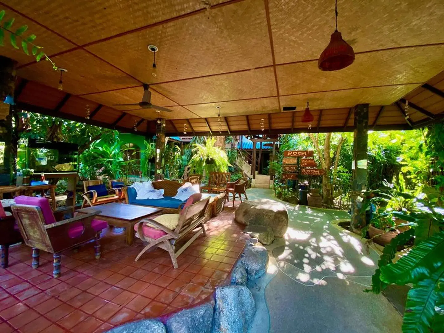 Shanti Lodge Phuket Restaurant