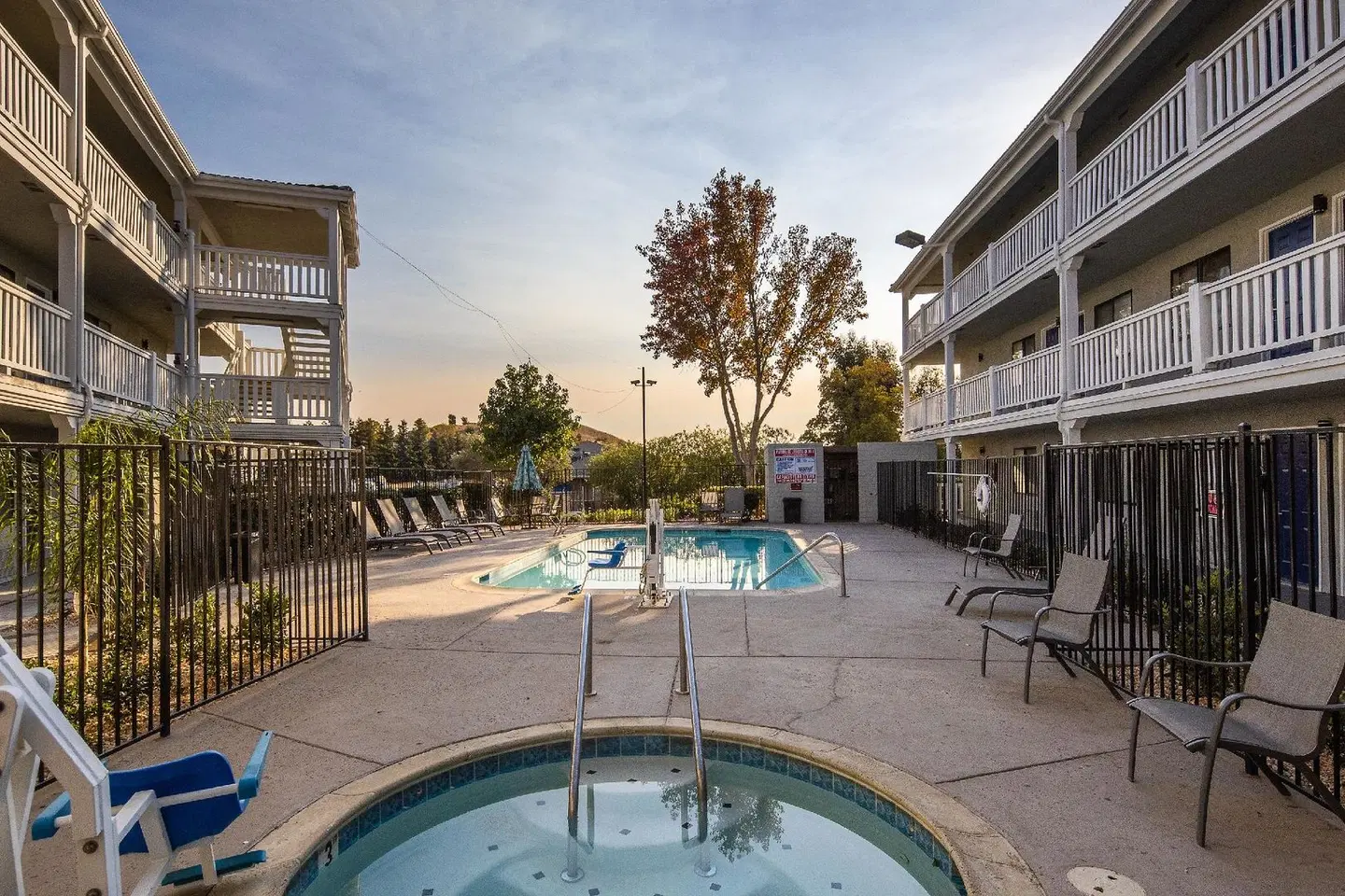 SureStay Hotel by Best Western Fairfield Napa Valley EXTERIOR