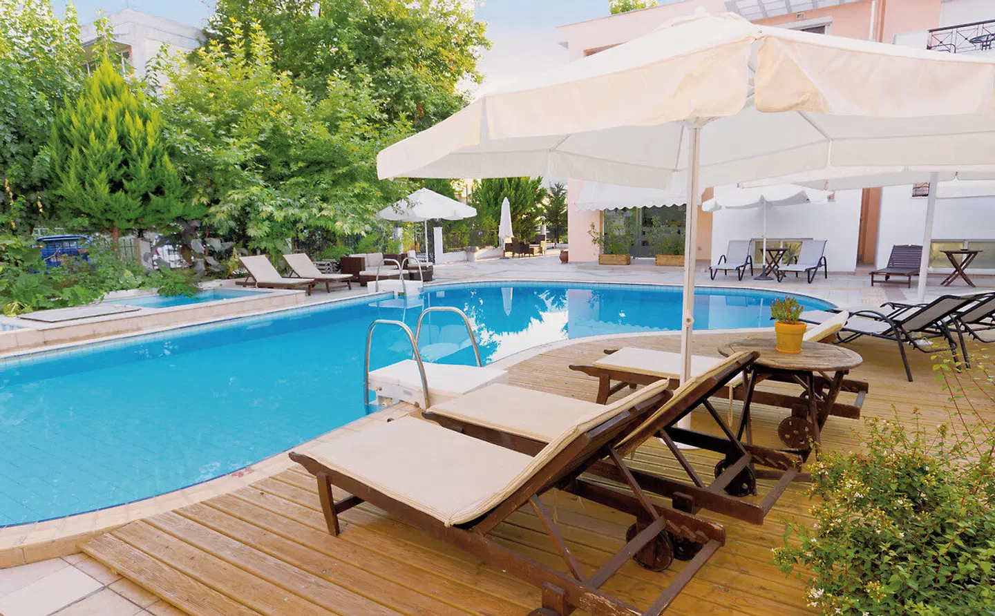 Filia OUTDOOR_POOL