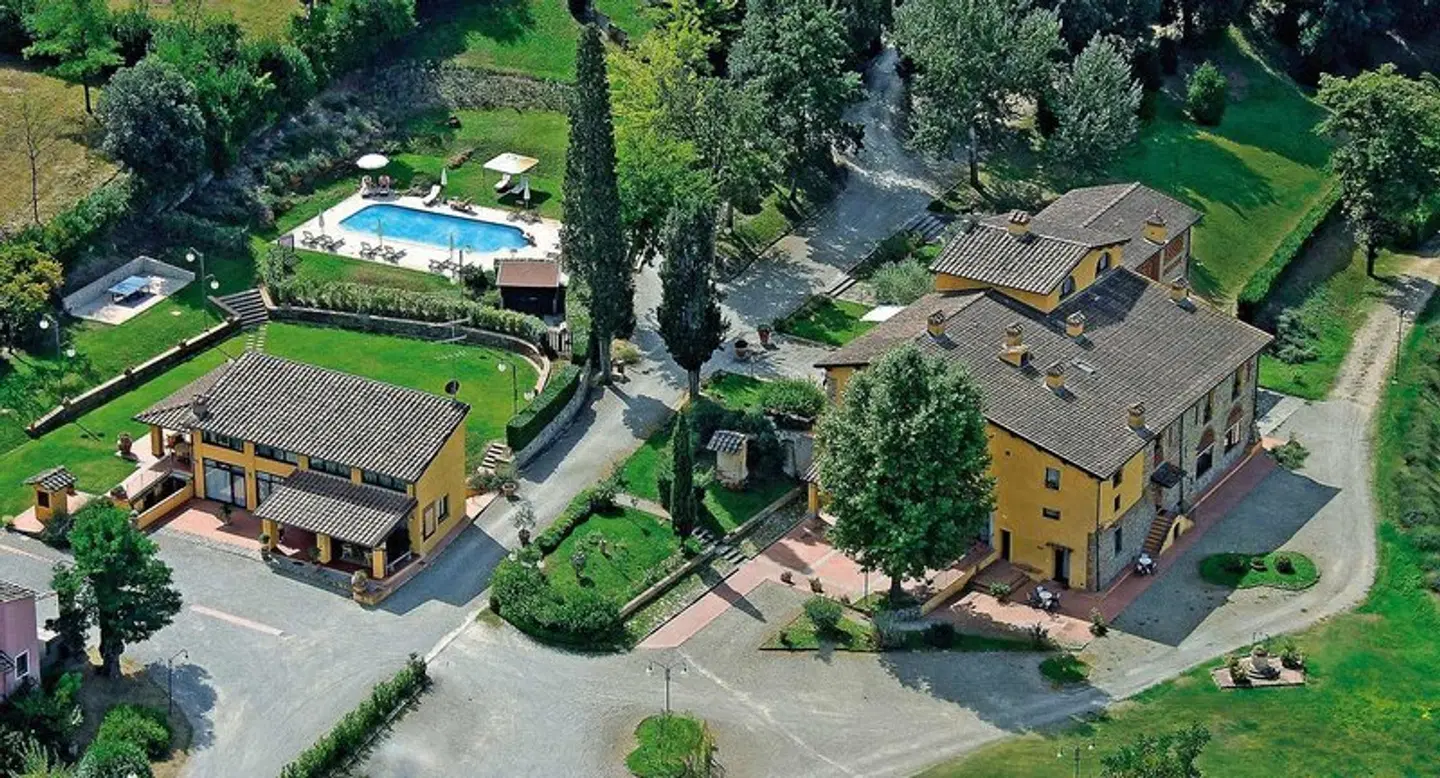 Il Borgo di Villa Castelletti Country Hotel EXTERIOR