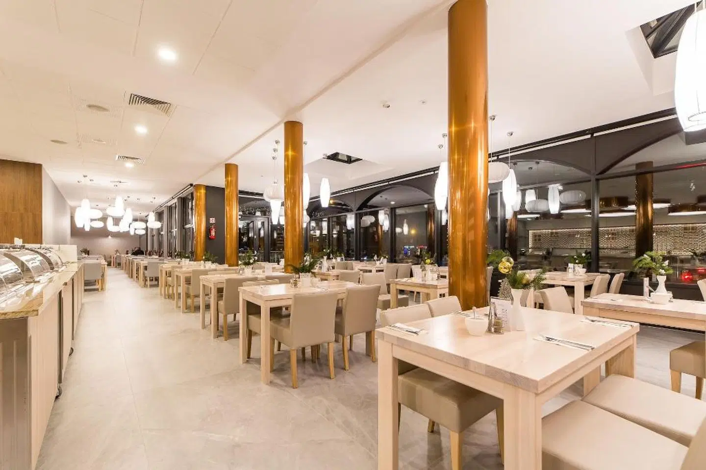 New Skanpol Restaurant