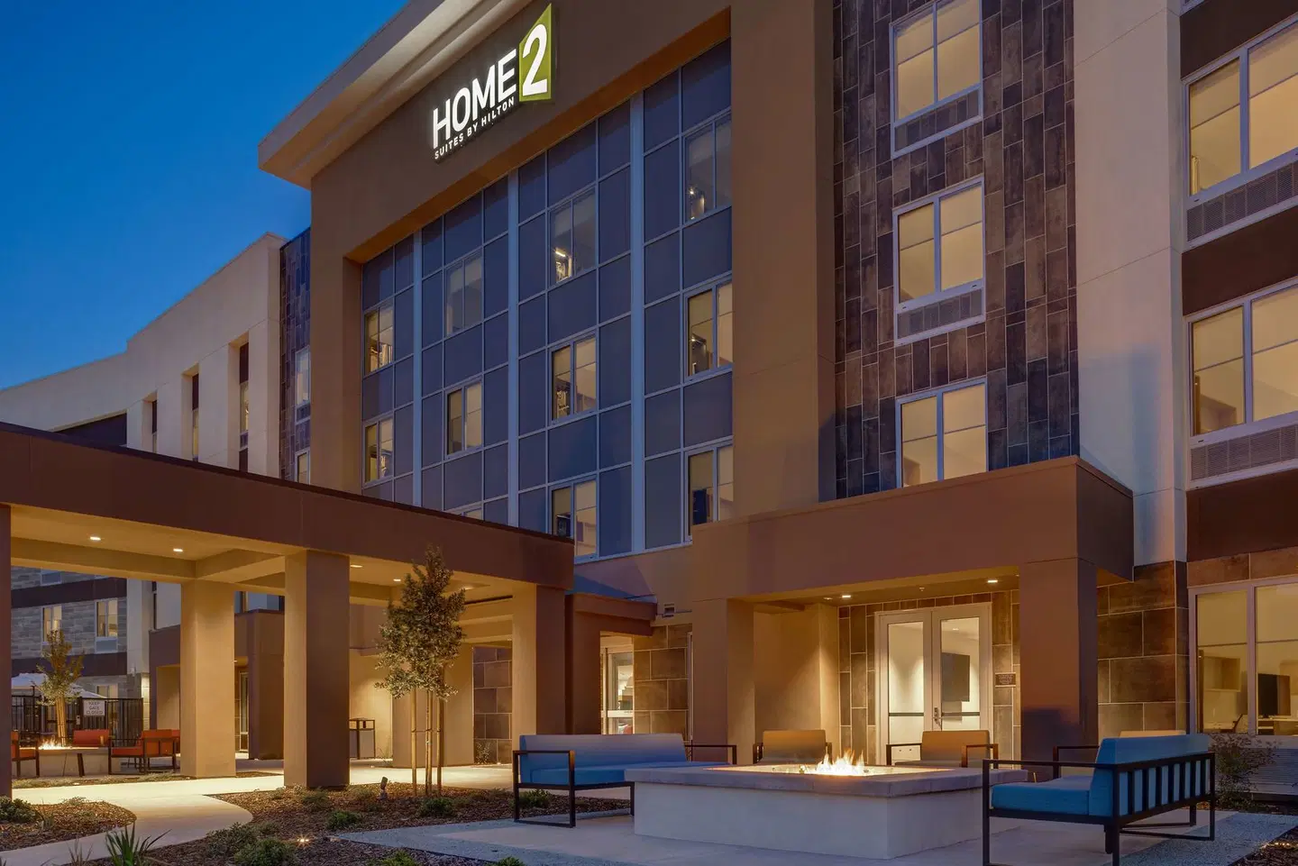 Home2 Suites by Hilton Petaluma EXTERIOR