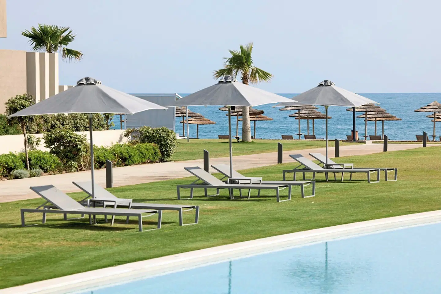 Euphoria Resort OUTDOOR_POOL