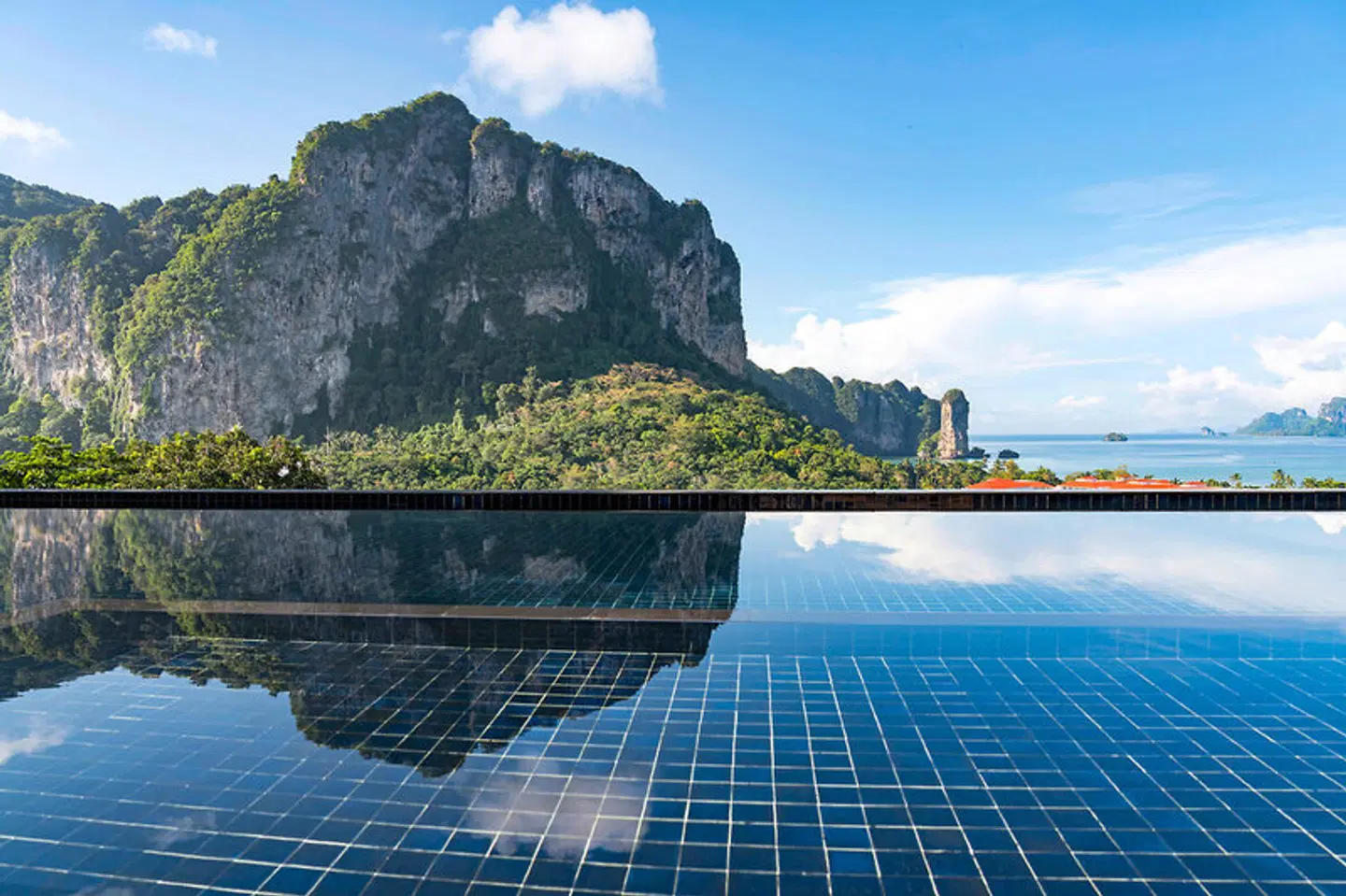 AVANI Ao Nang Cliff Krabi Resort LANDSCAPE