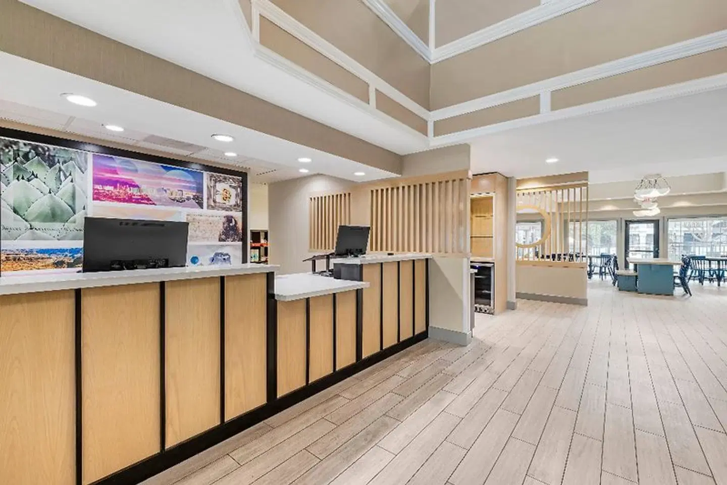 Sonesta ES Suites Torrance Redondo Beach LOUNGE_LOBBY