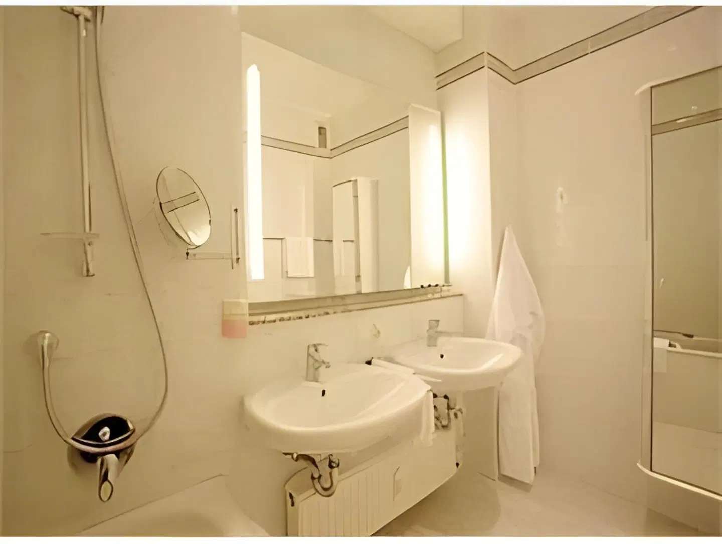 Monbijou Badezimmer