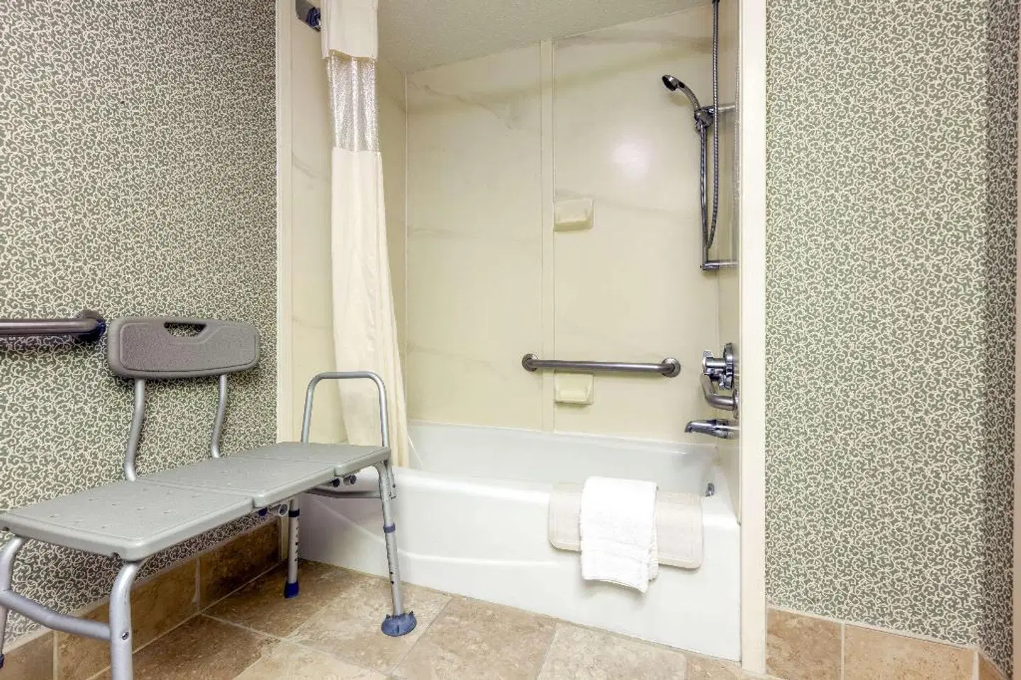 Baymont by Wyndham Amarillo East Badezimmer