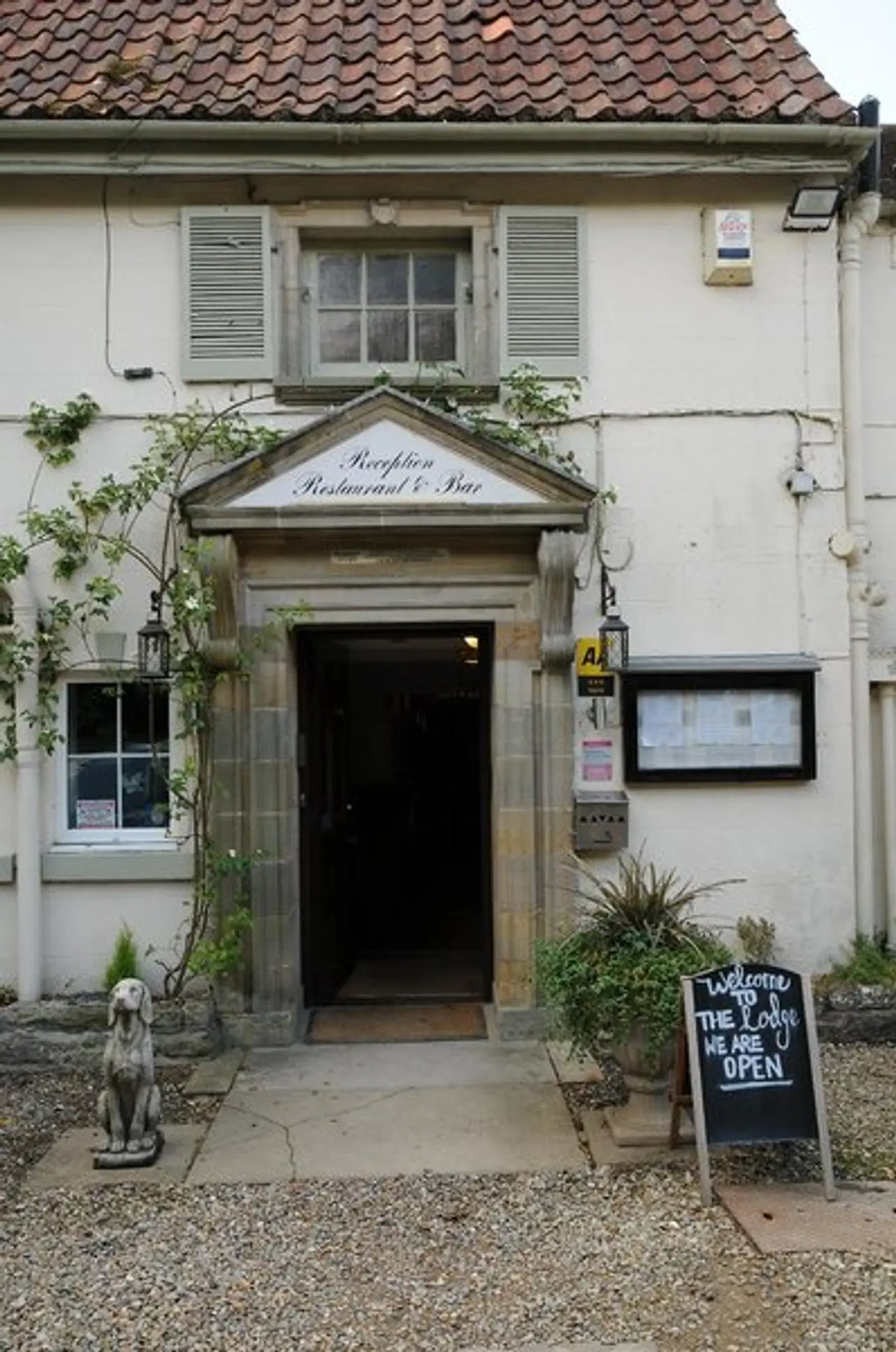 East Ayton Lodge Hotel EXTERIOR