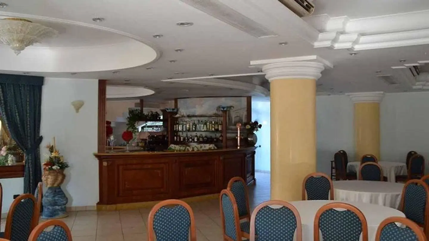Stella Marina Bar