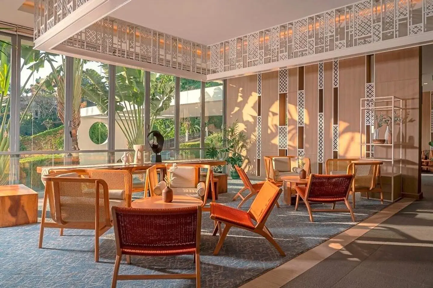 Andaman Beach Hotel Phuket - Handwritten Collection LOUNGE_LOBBY