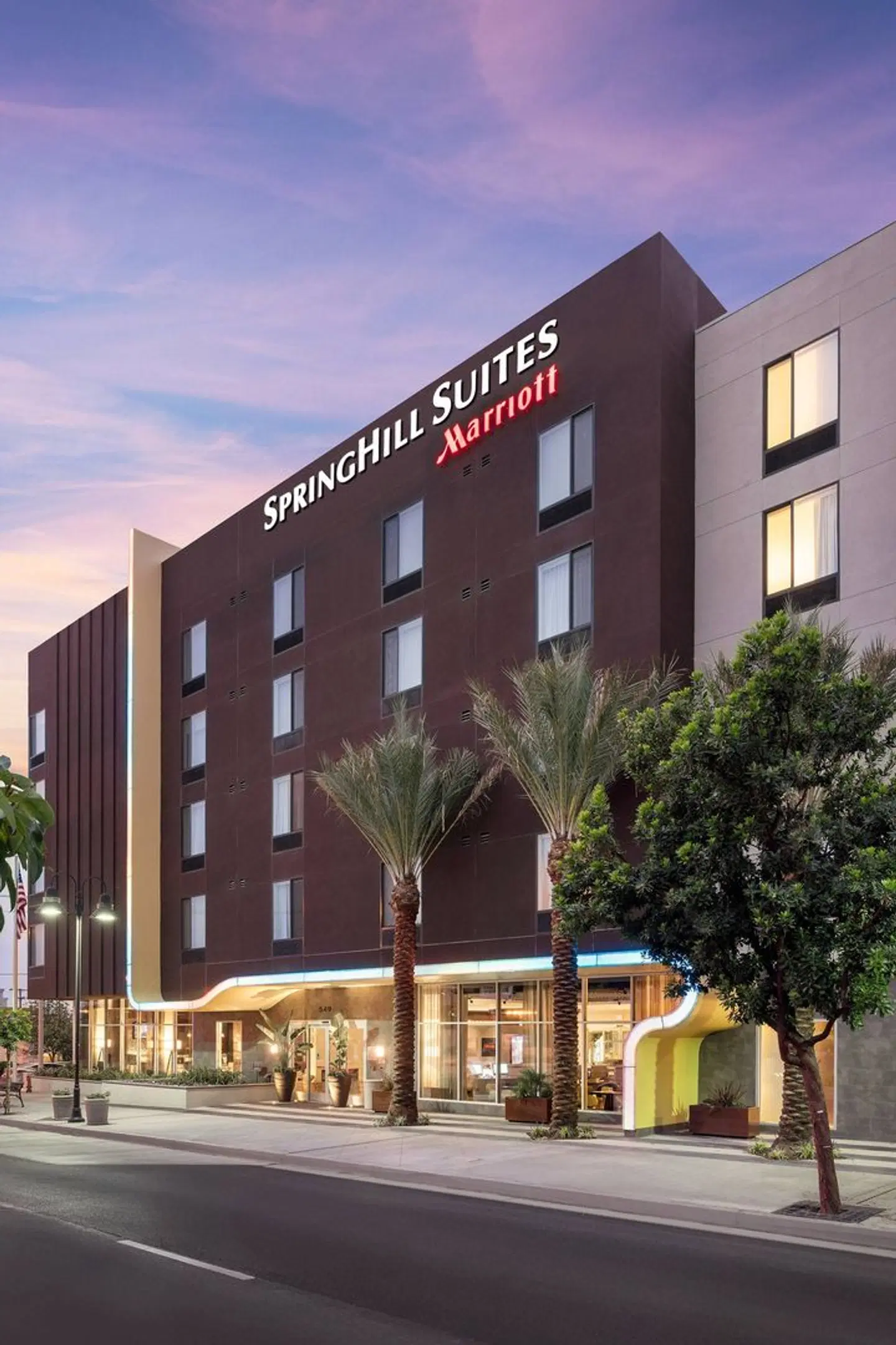 SpringHill Suites by Marriott Los Angeles Burbank/Downtown EXTERIOR