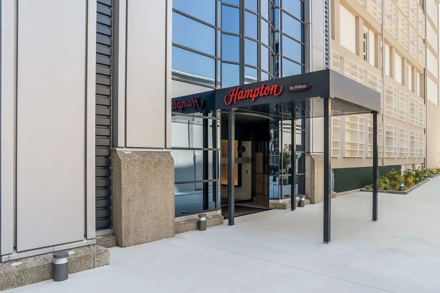 Hampton By Hilton Locarno EXTERIOR