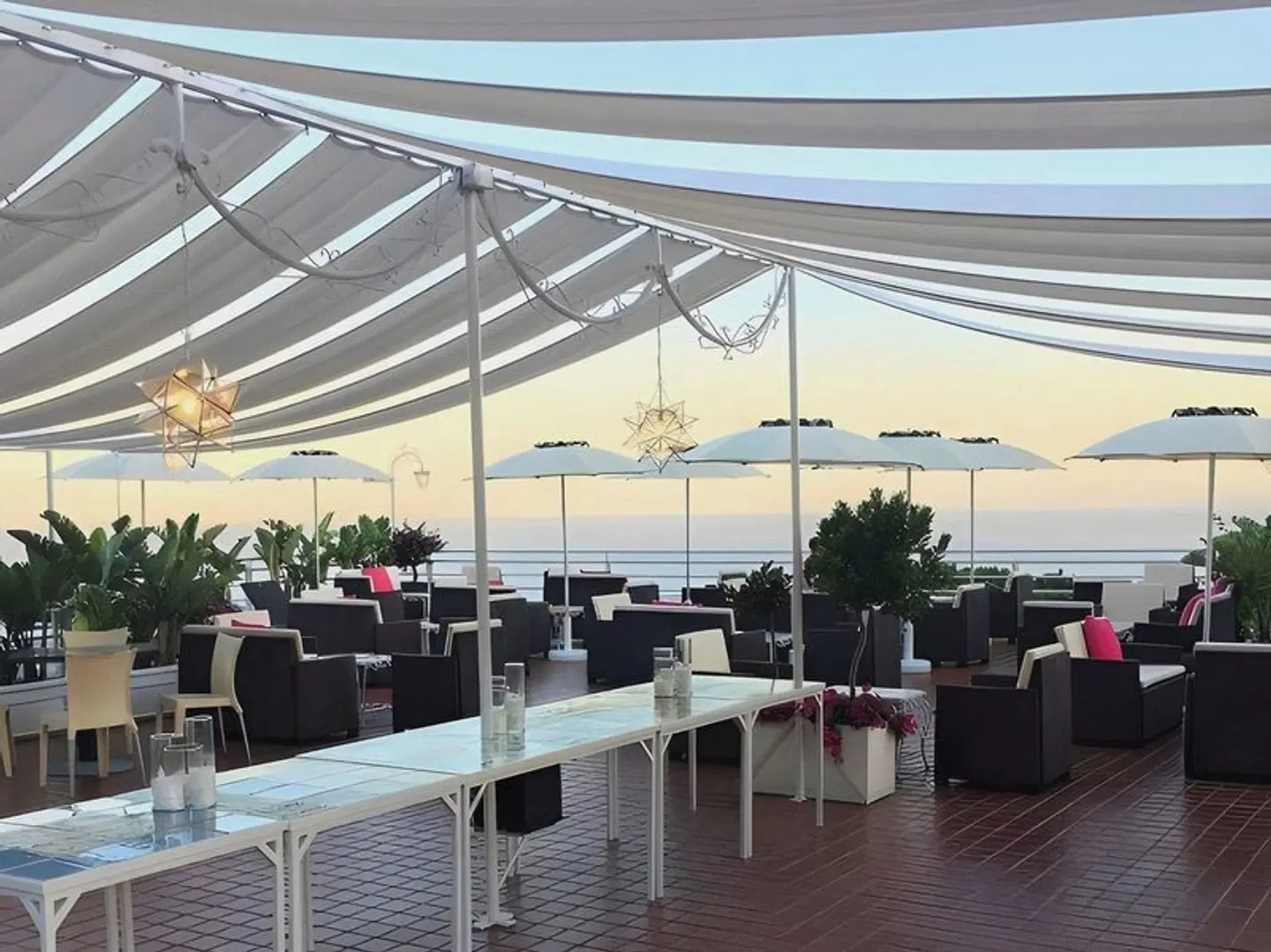 Continental Terrasse