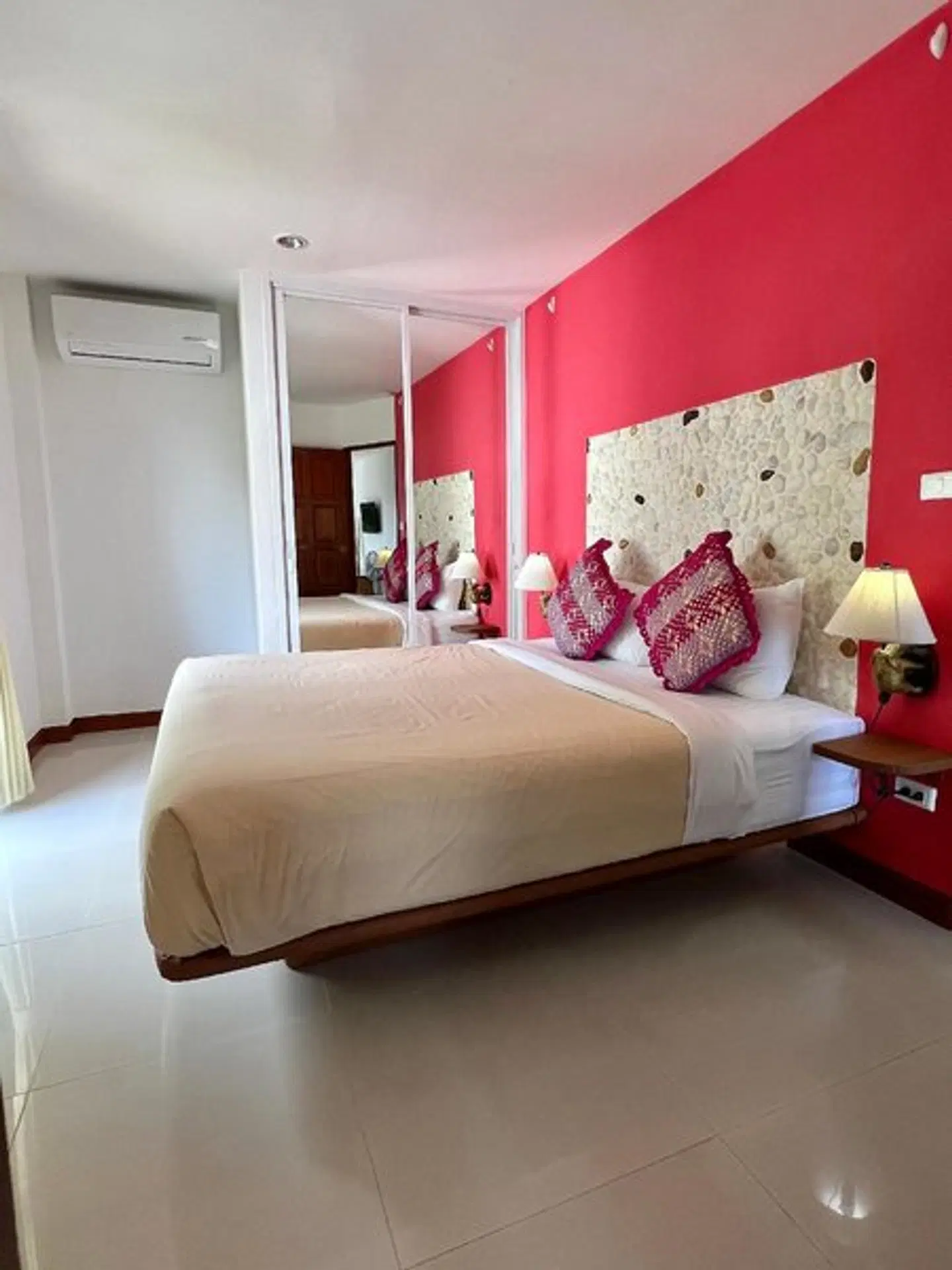 Mountain Seaview Luxury Apartments ROOM_EXAMPLE