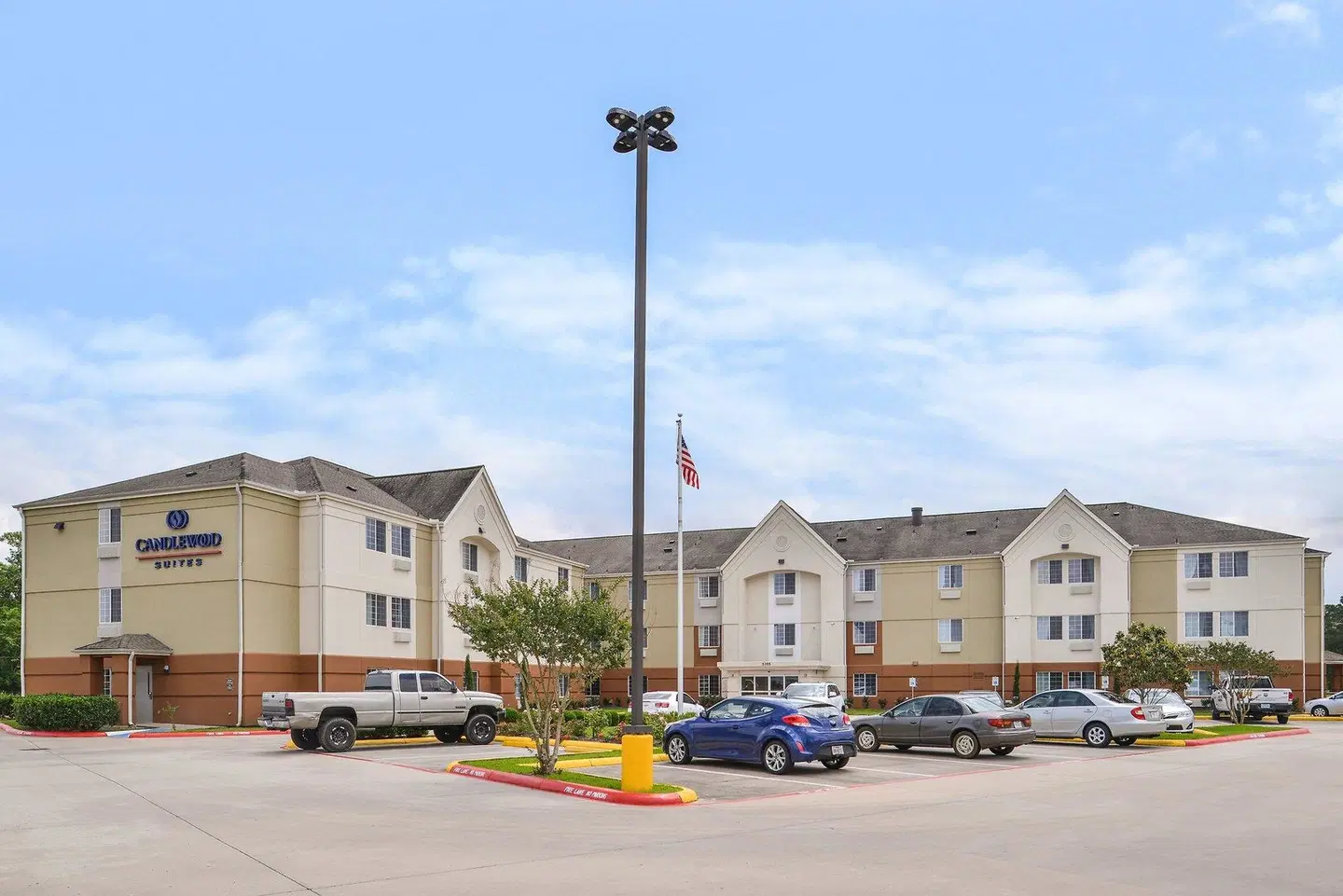 Candlewood Suites Beaumont EXTERIOR