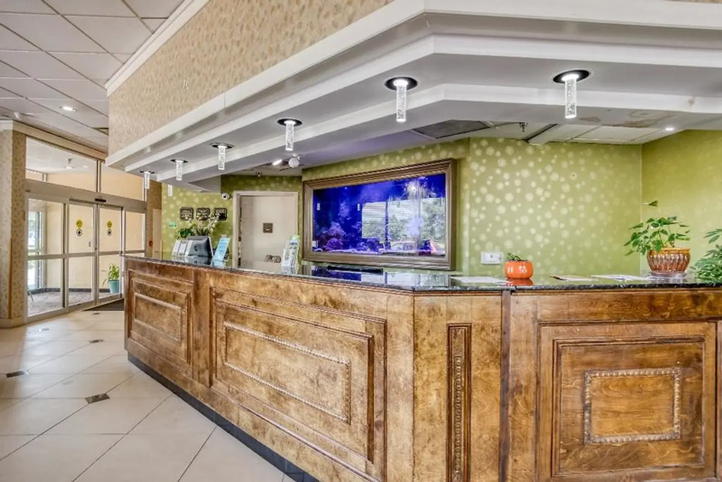 OYO Hotel Memphis TN I-40 LOUNGE_LOBBY