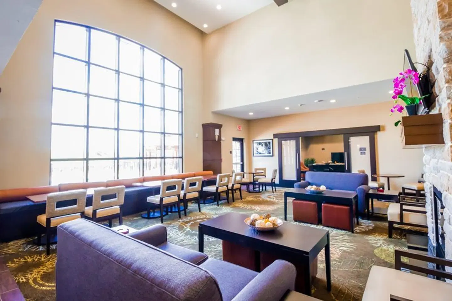 Staybridge Suites Plano Frisco by IHG LOUNGE_LOBBY