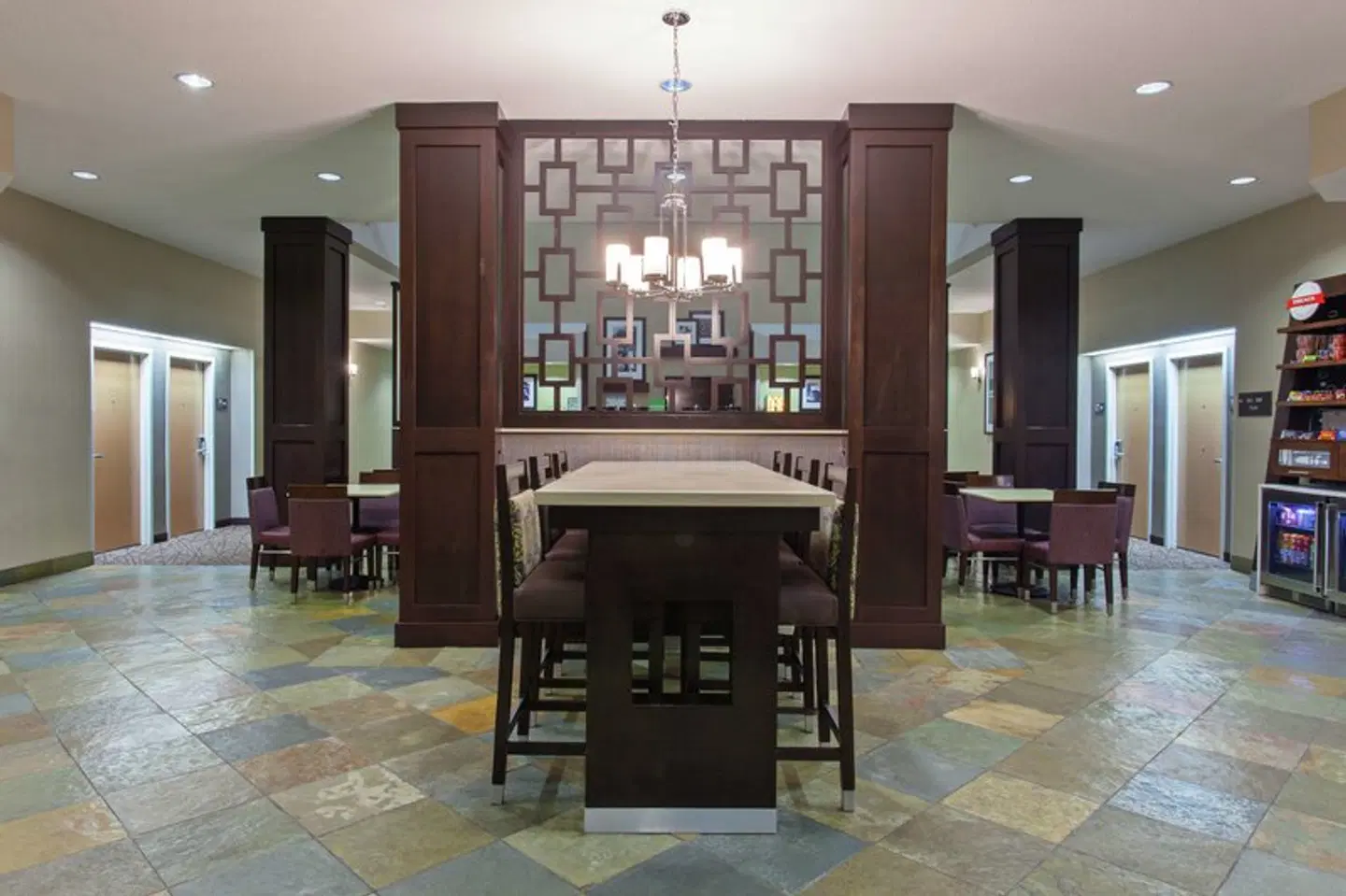 Hampton Inn Santa Cruz Bar