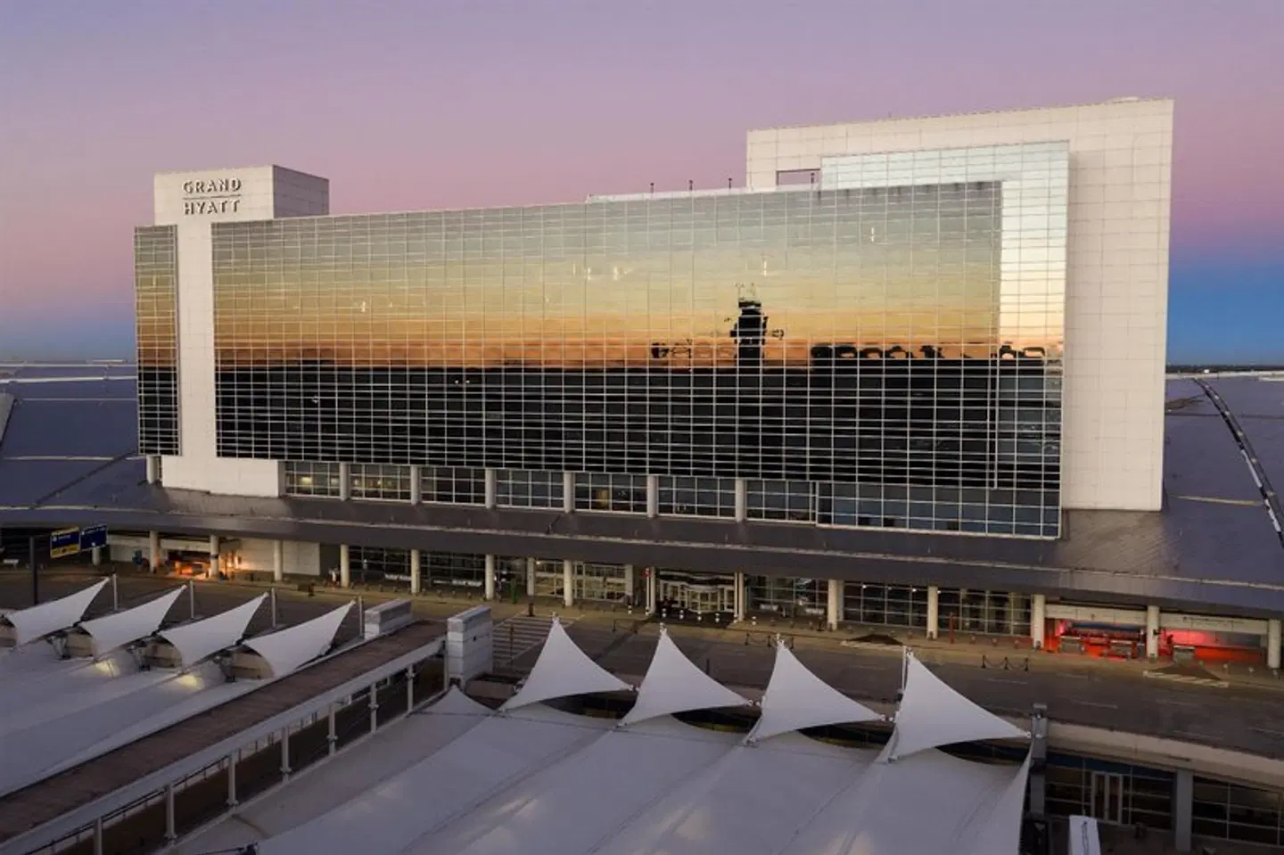 Grand Hyatt DFW Terrasse