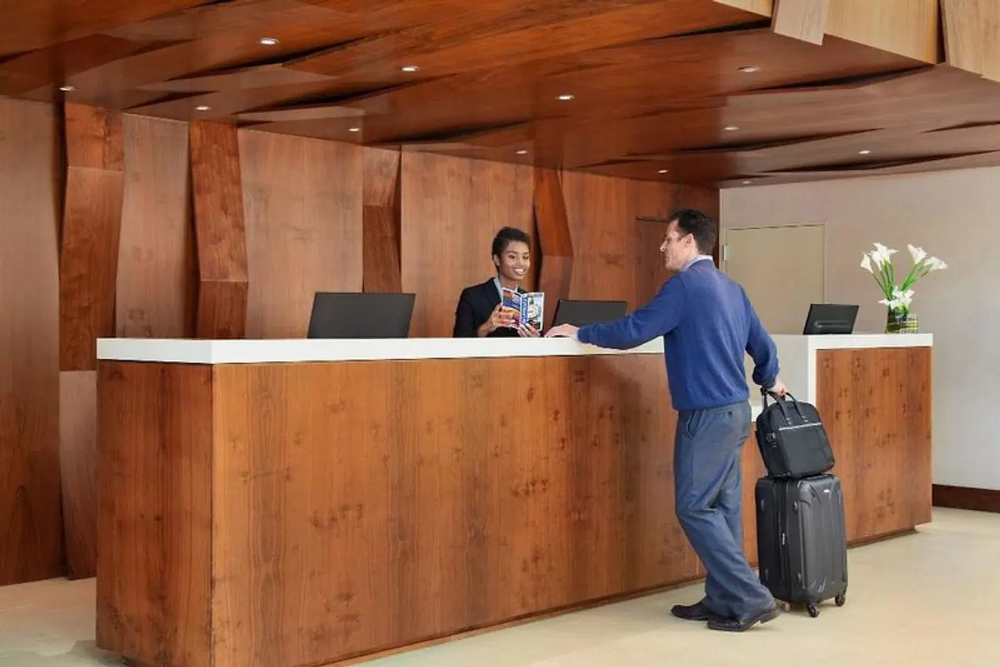Walnut Creek Marriott LOUNGE_LOBBY